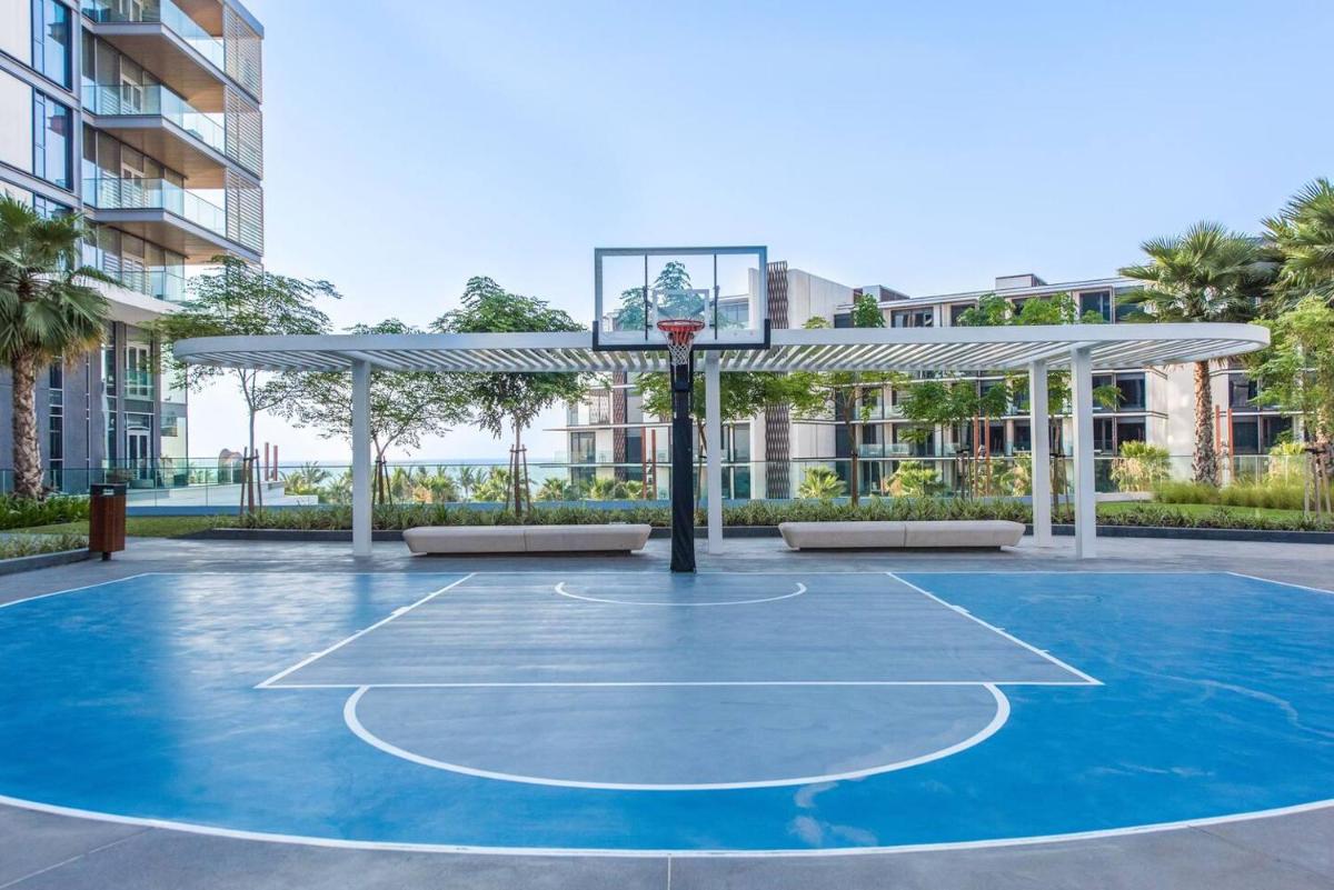 Premium 2+1 BR condo in the heart of Bluewaters Island