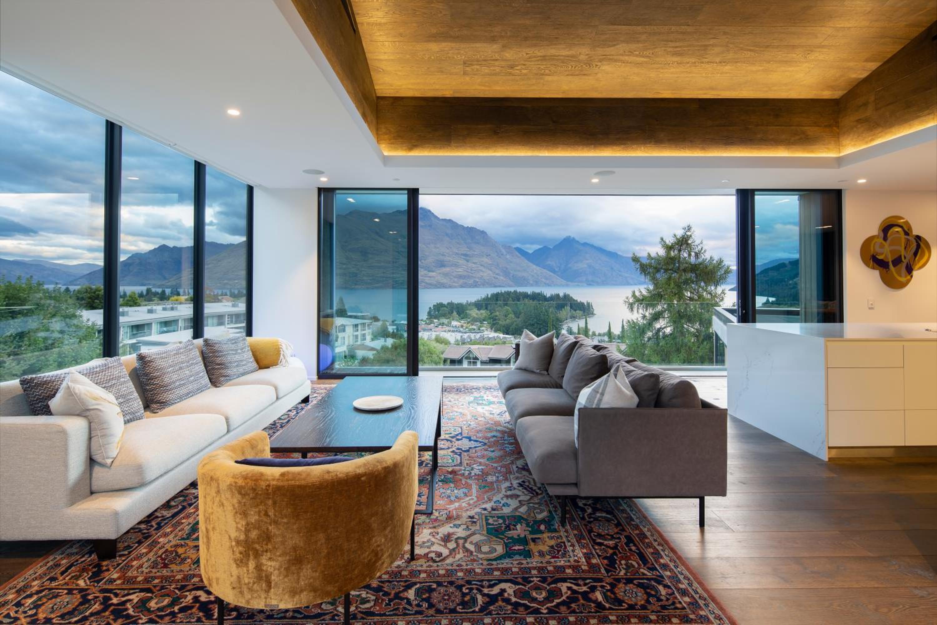 The Hill Residence by Sotheby's Luxury Rental Homes view 2