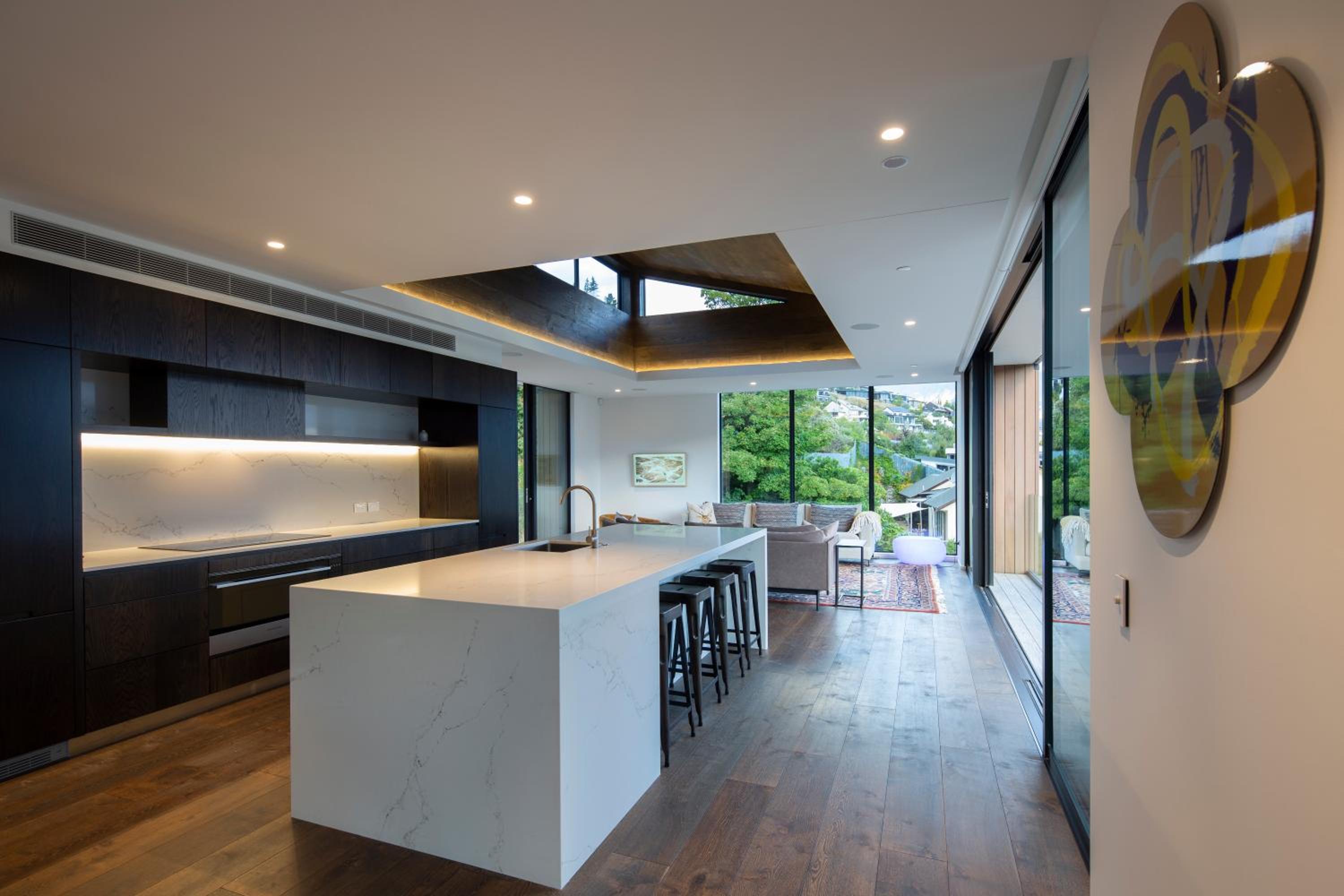 The Hill Residence by Sotheby's Luxury Rental Homes view 3