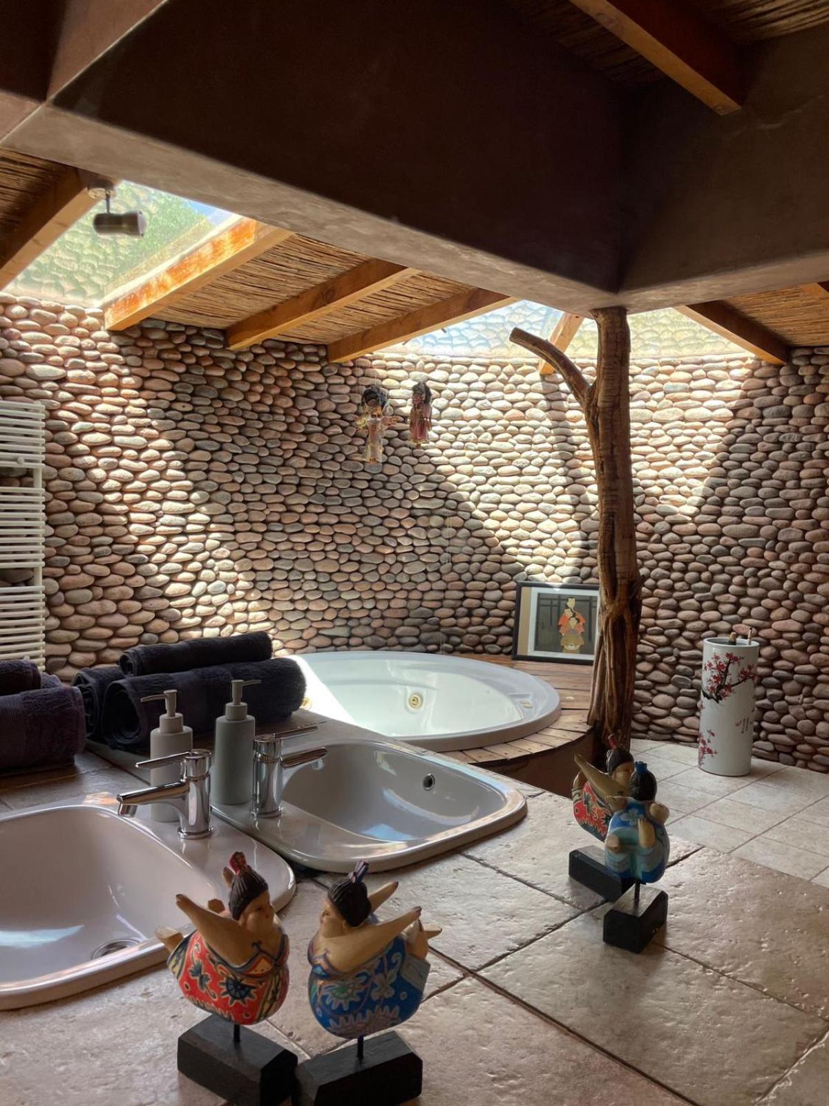 Casa Luna Hotel Boutique Bed & Breakfast