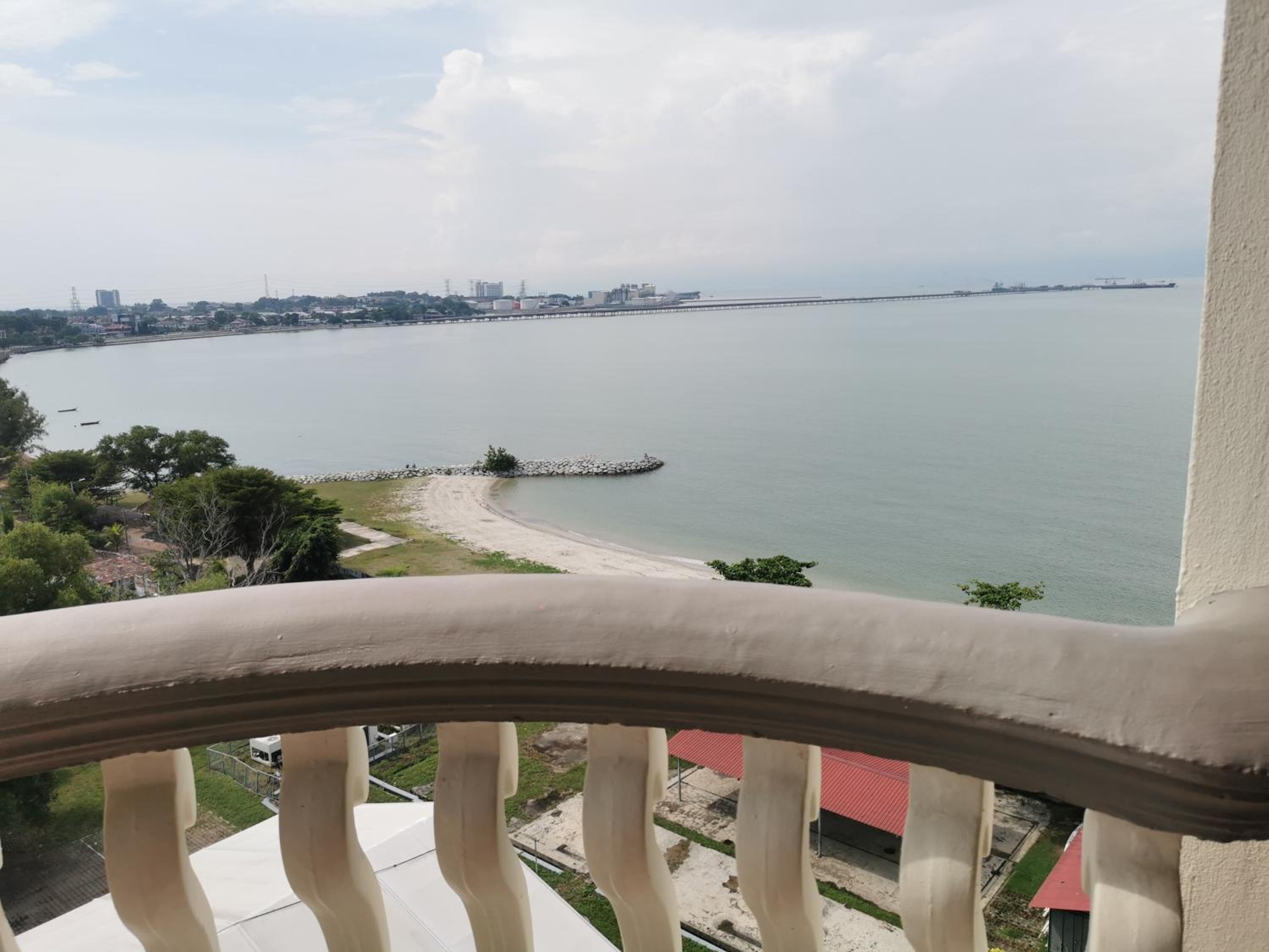 Beach View Private Apartment photo 6