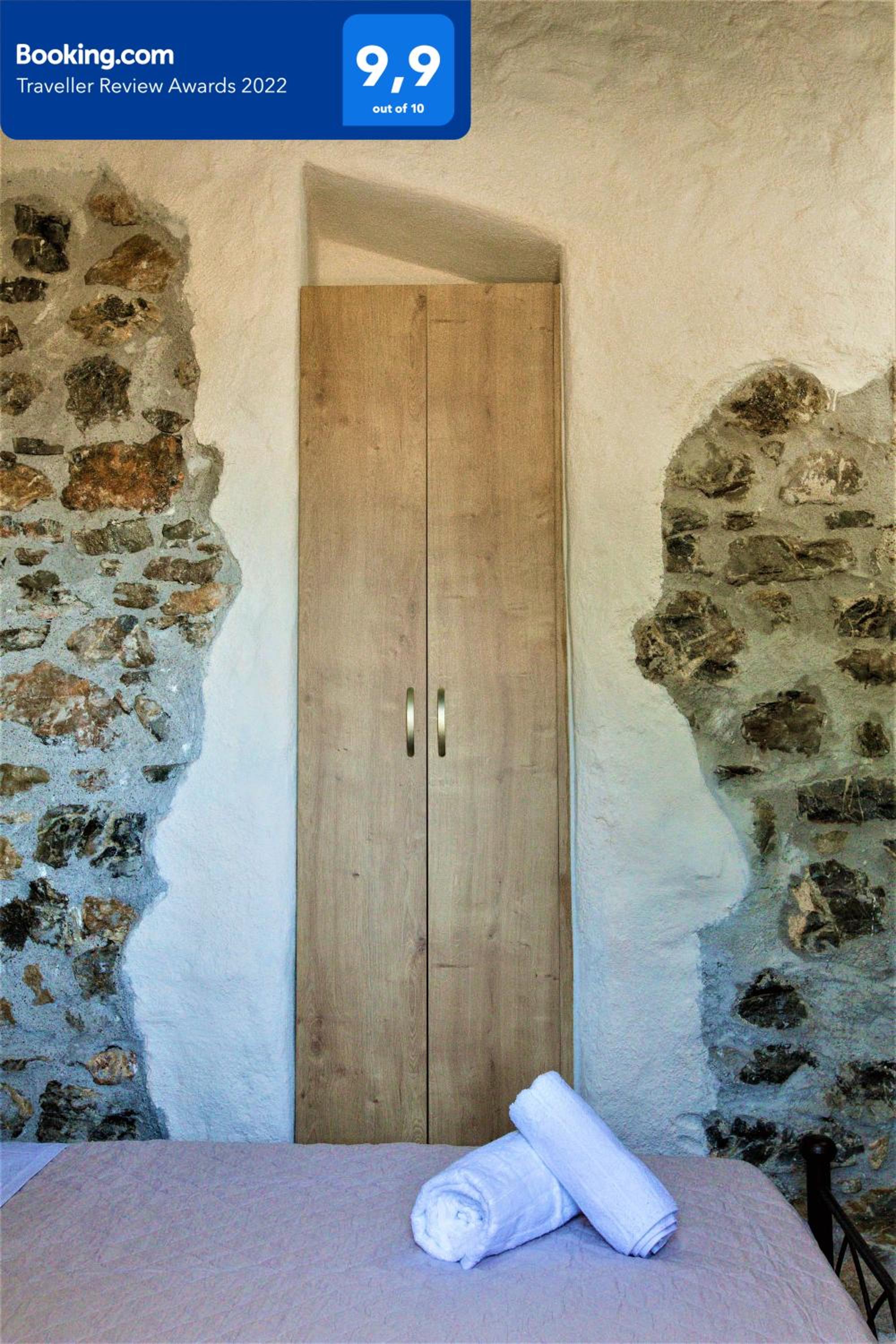 Photo 48