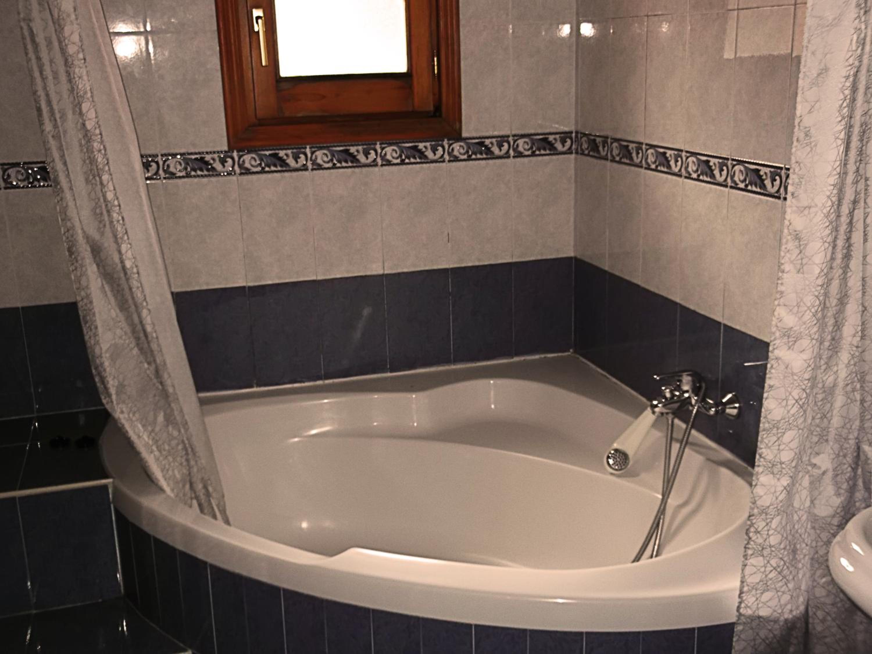Hostal Casa Lacreu