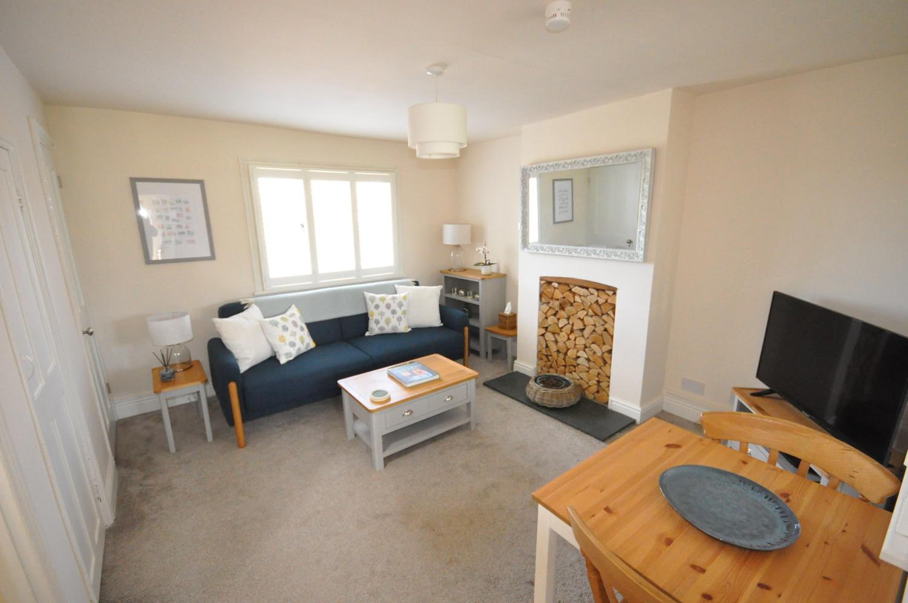 Corner Cottage view 4