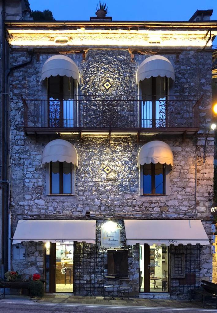 B&b La Fontana Borbone view 2