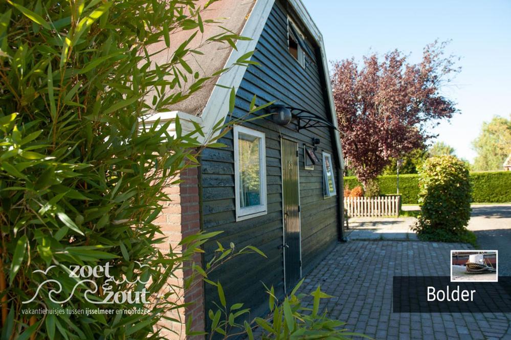Wellness Bungalow Bolder 5p Amsterdam and the beach view 2