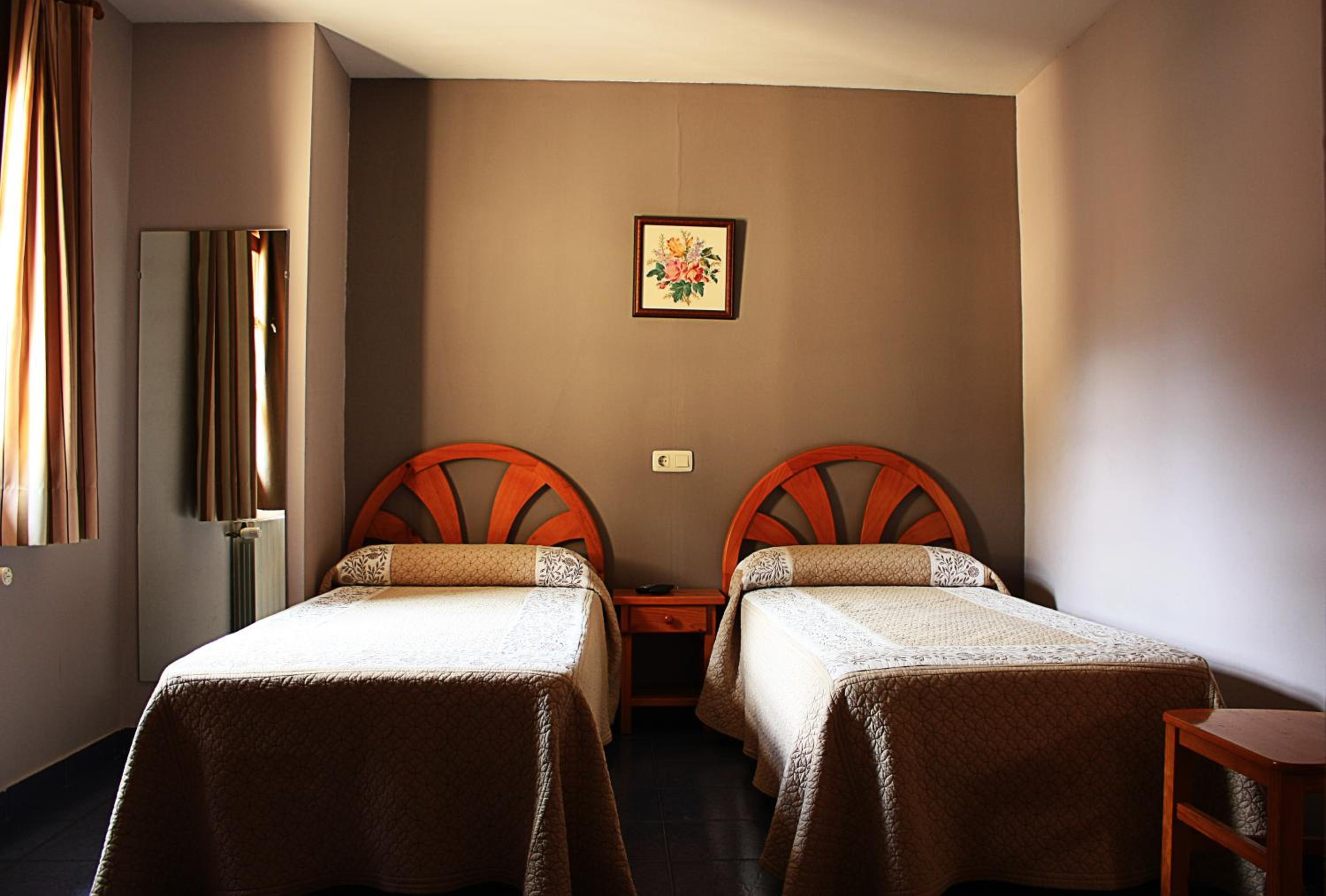 Hostal Casa Lacreu