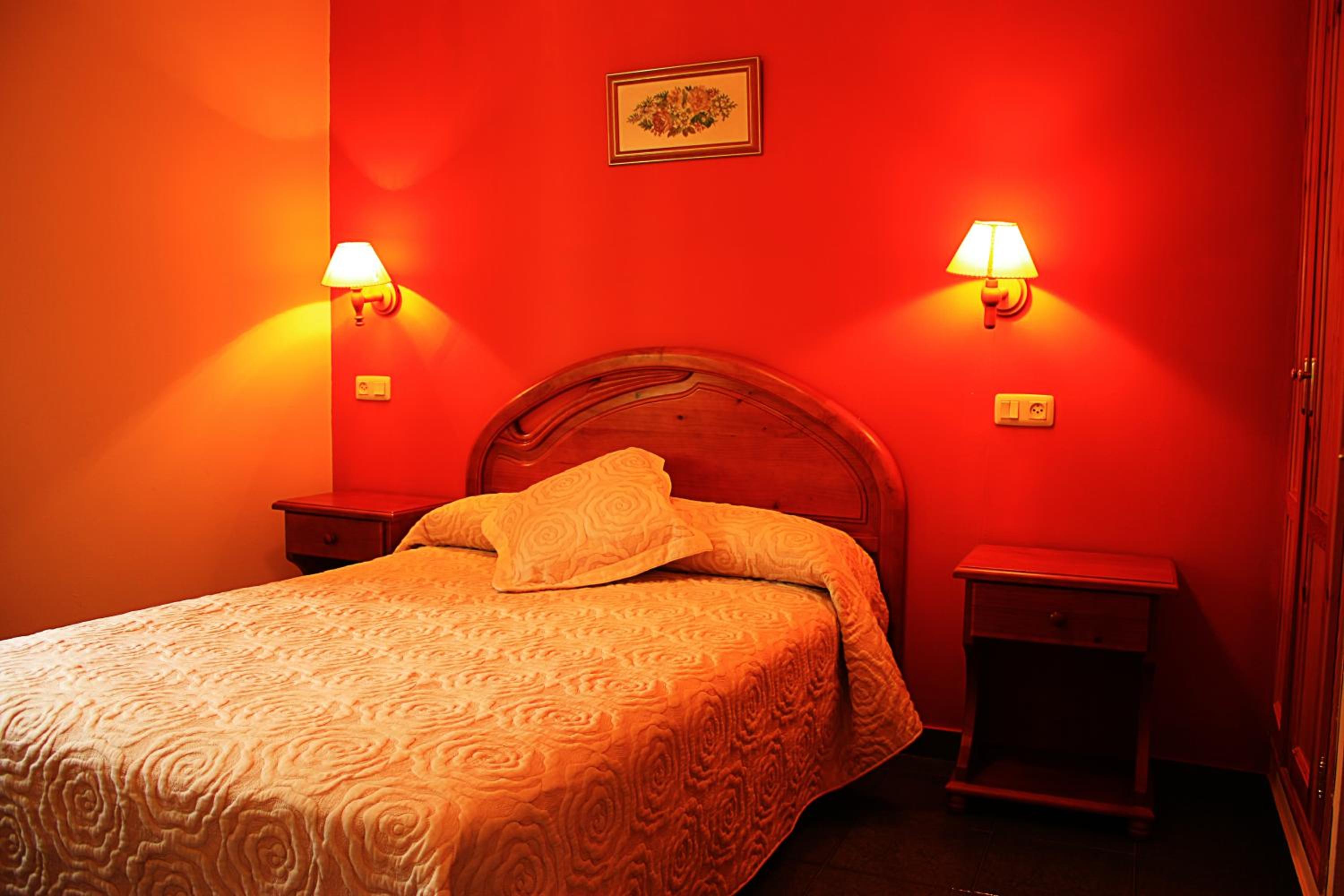 Hostal Casa Lacreu
