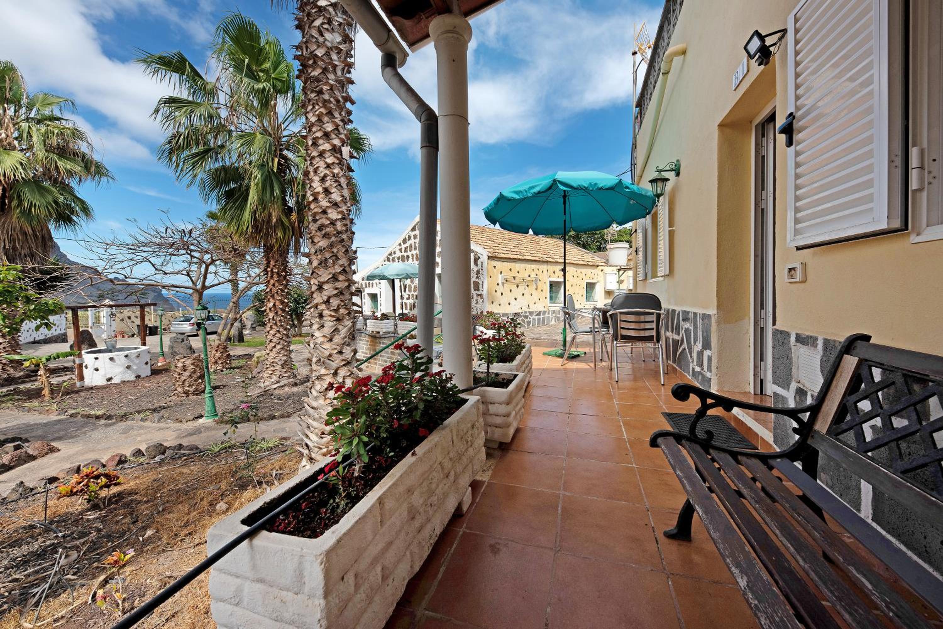 Casa El Cardon B1 view 2