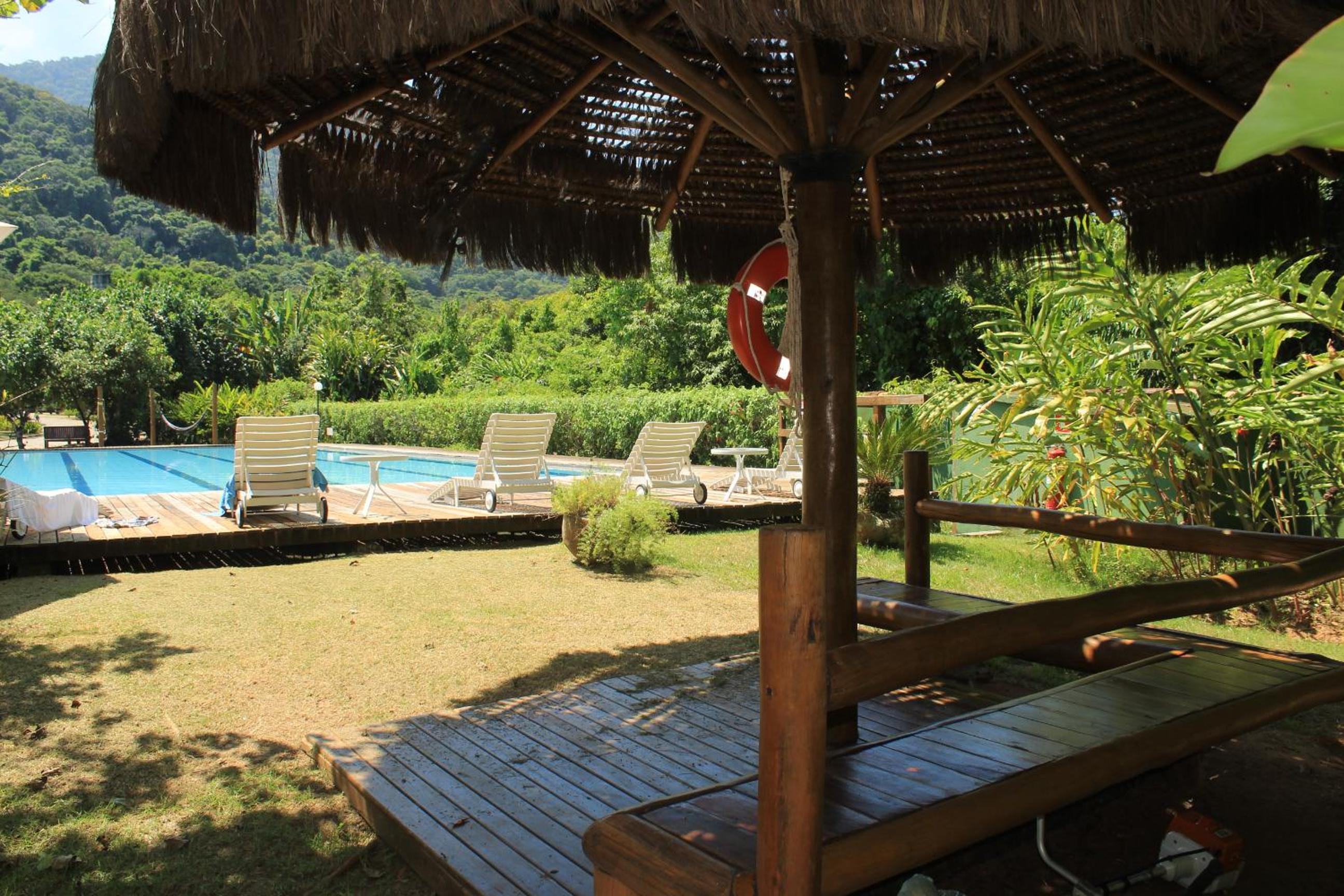 Maresias Beach House - Casas de alugueis em cond beira mar