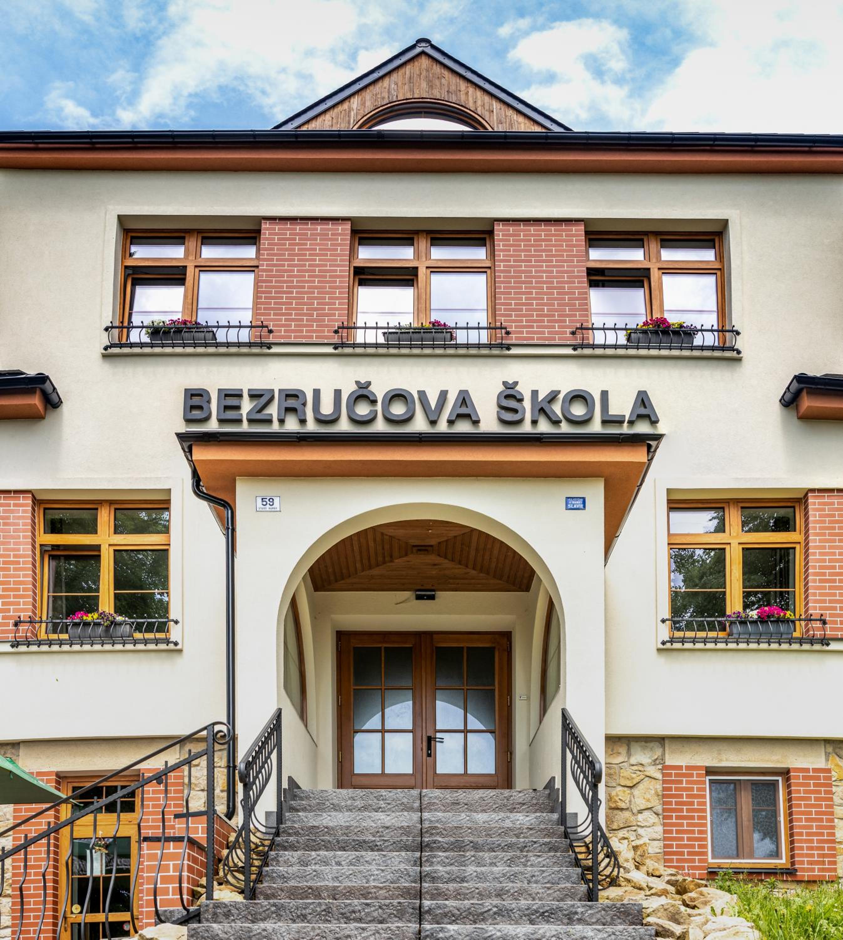 Bezručova škola