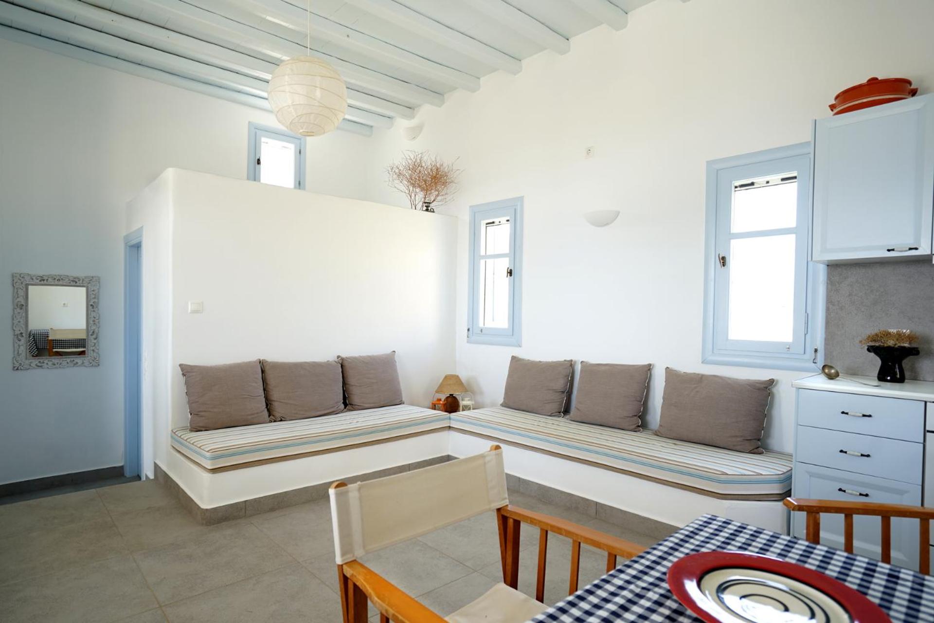 Serifos cozy home with a view