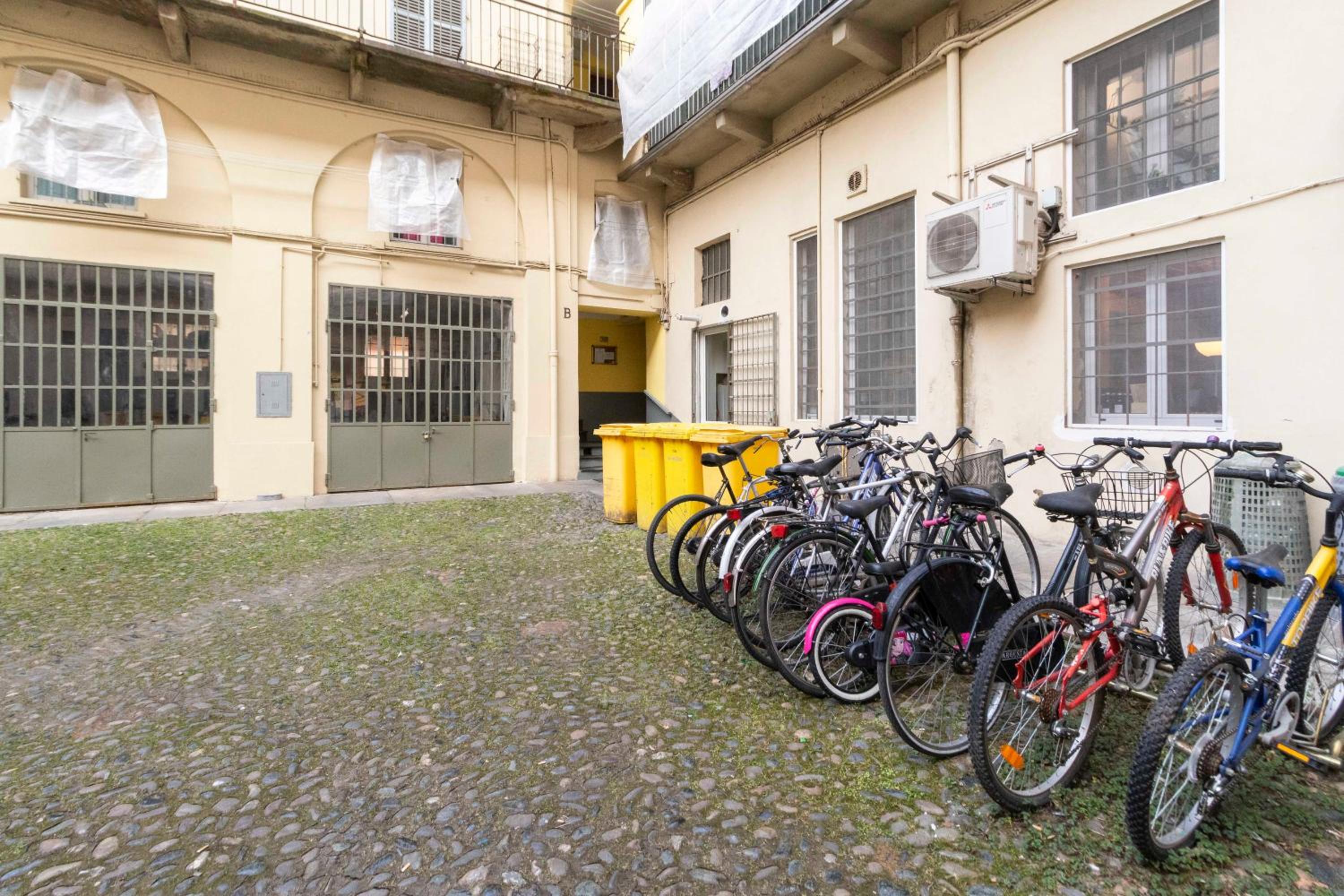GuestHost - Piazza Vittorio Veneto Central Apartment