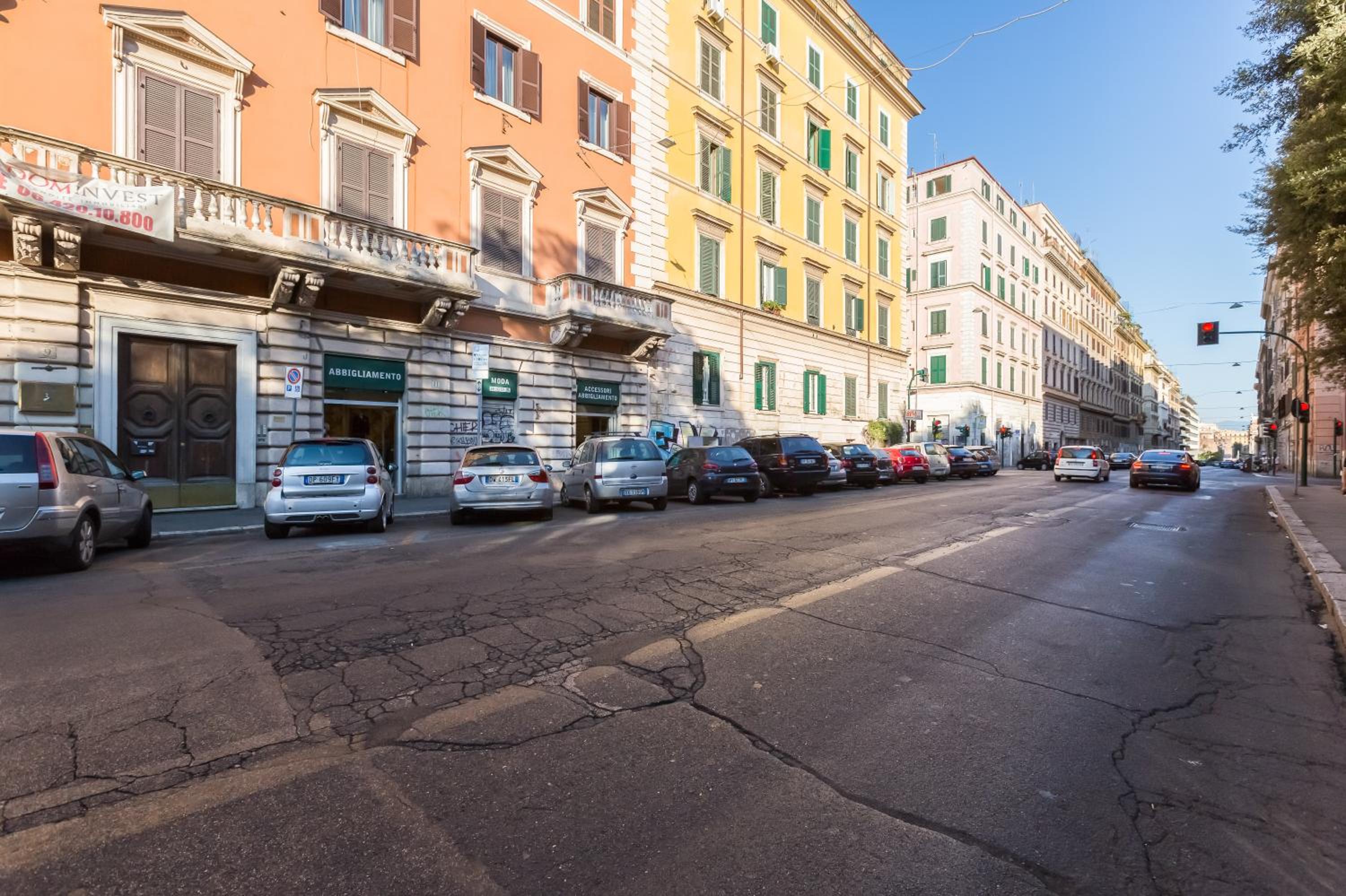 BMGA l Glam Industrial 3-Bed Apartment in Termini