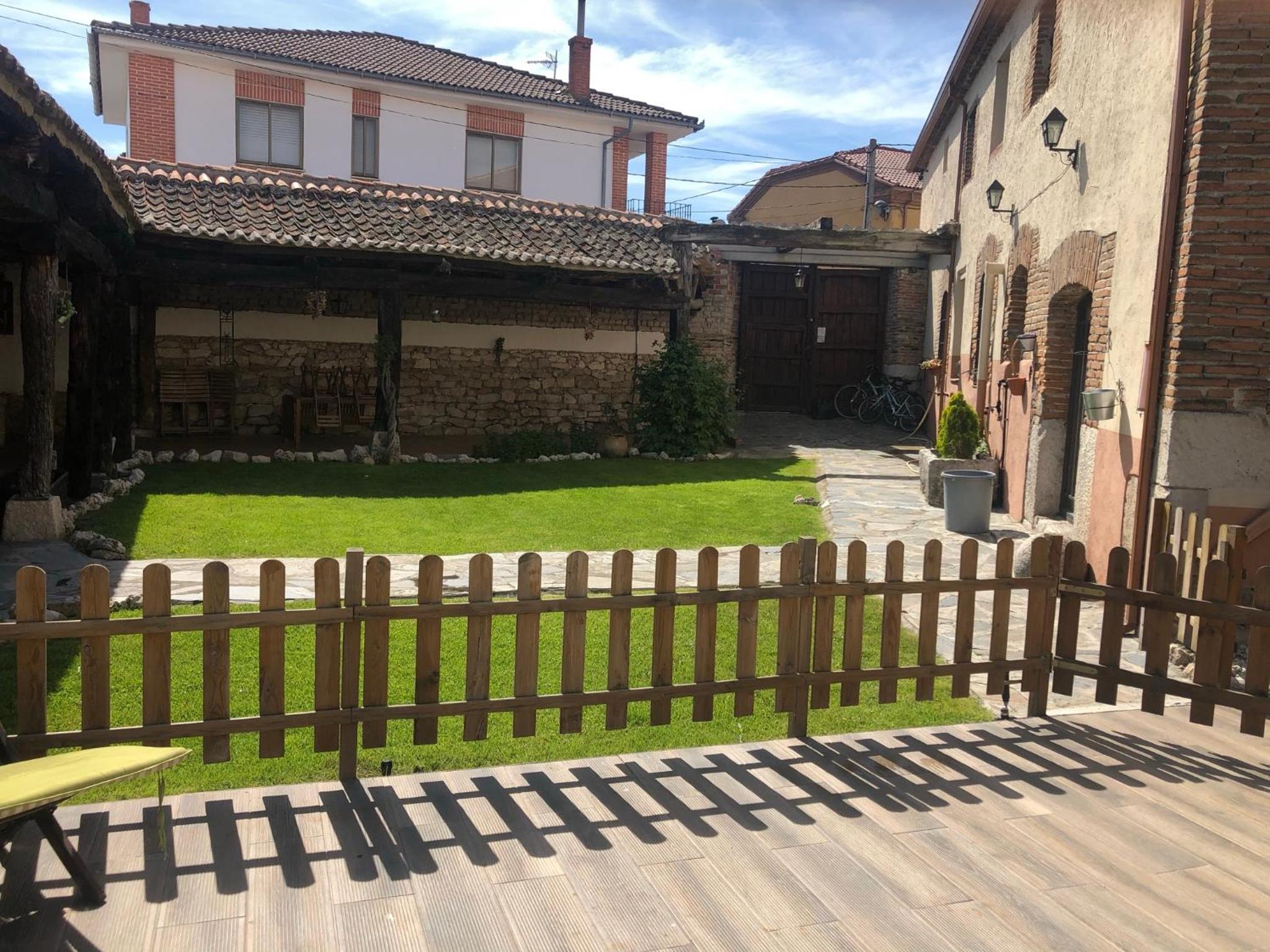Casa rural Laguna Herrera