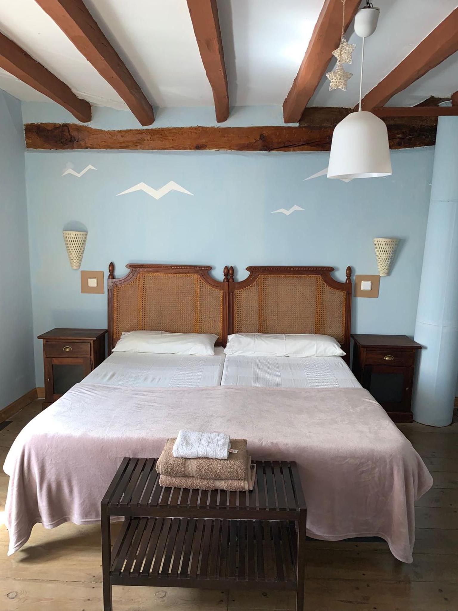 Casa rural Laguna Herrera