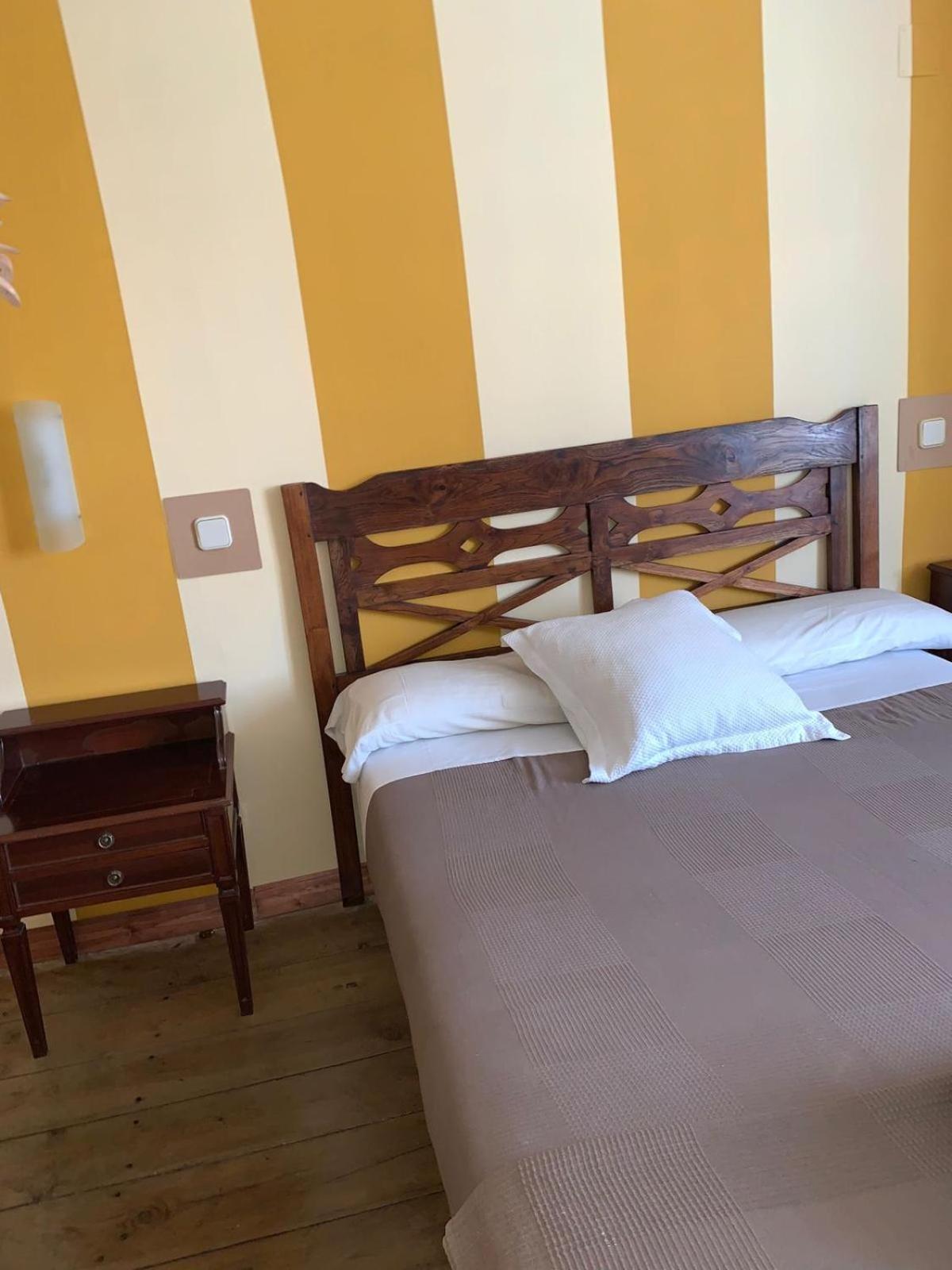 Casa rural Laguna Herrera