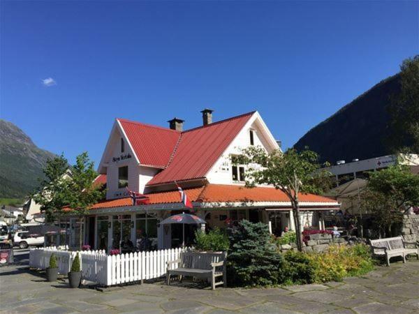 Photo 14