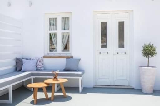 Grannys Villas finiki view 3