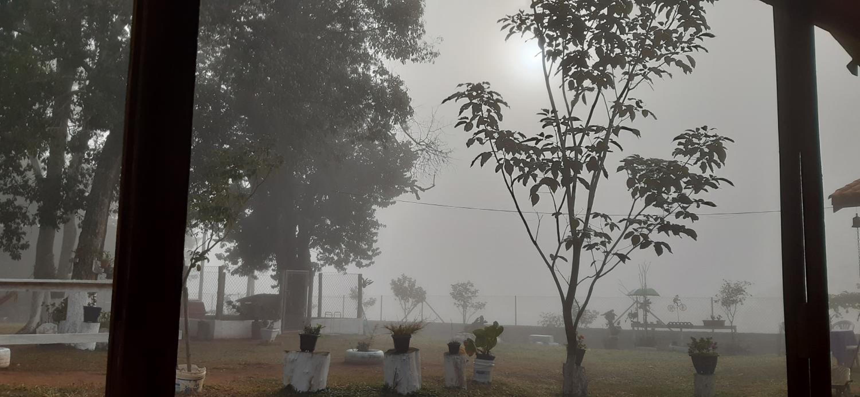 Hospedagem Chalé pousada Chácara Cantinho do Mozão