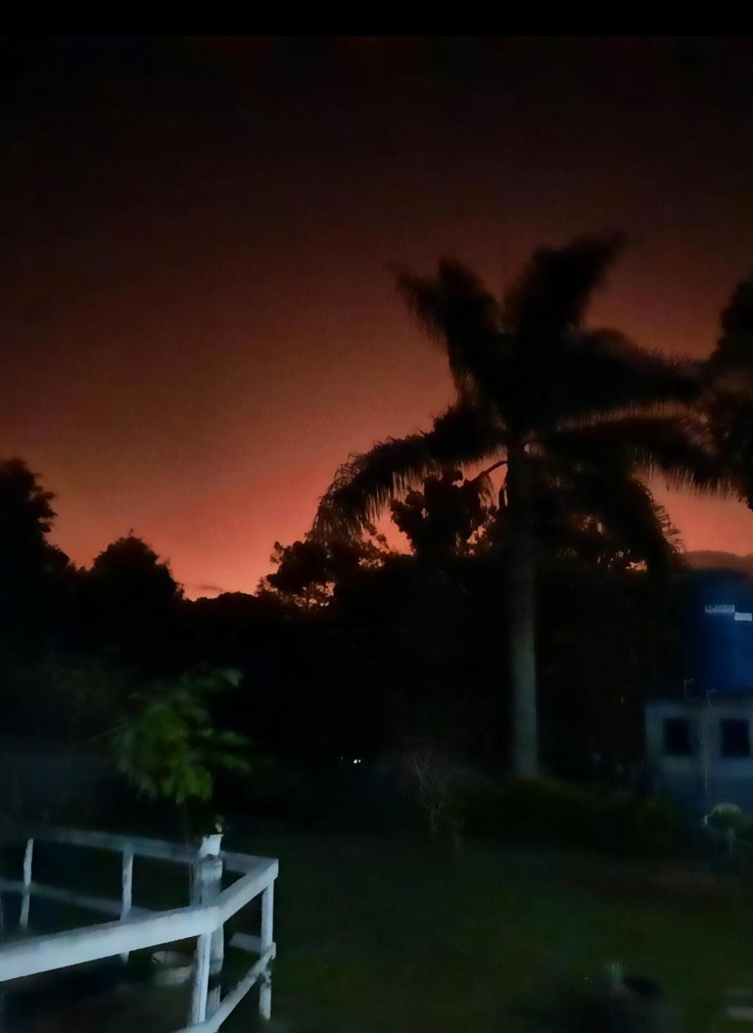 Hospedagem Chalé pousada Chácara Cantinho do Mozão