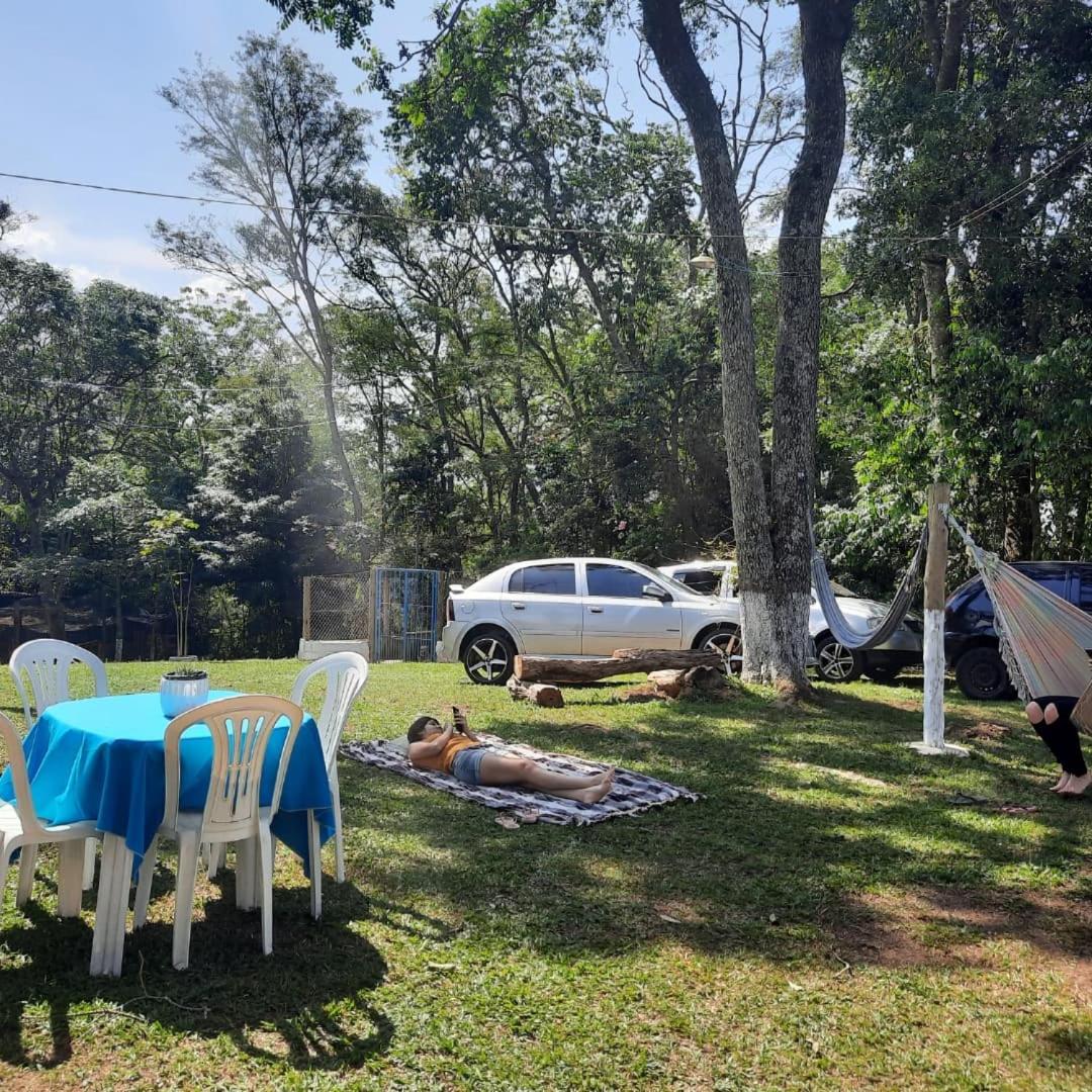 Hospedagem Chalé pousada Chácara Cantinho do Mozão