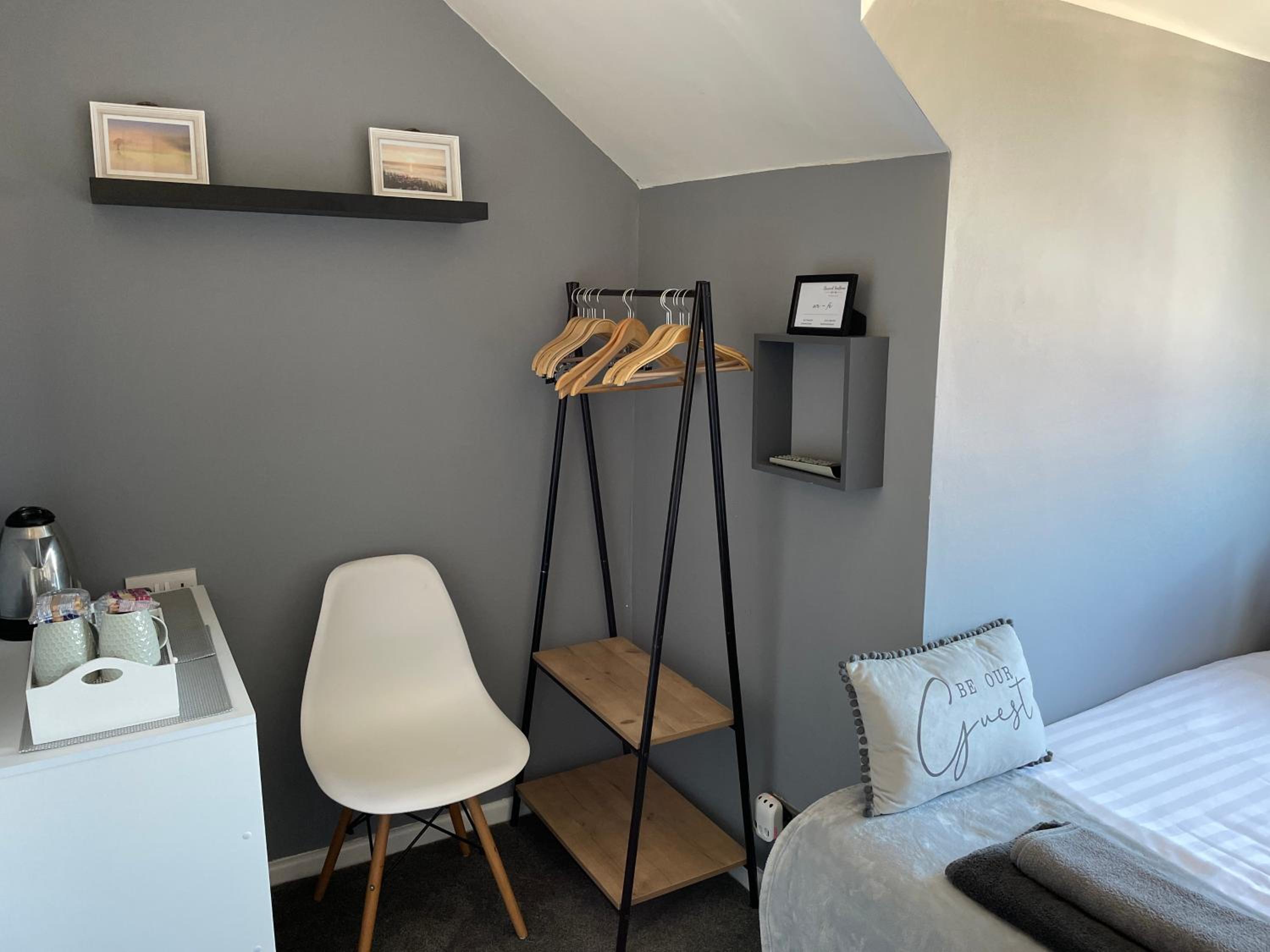 Cherwood Guest House