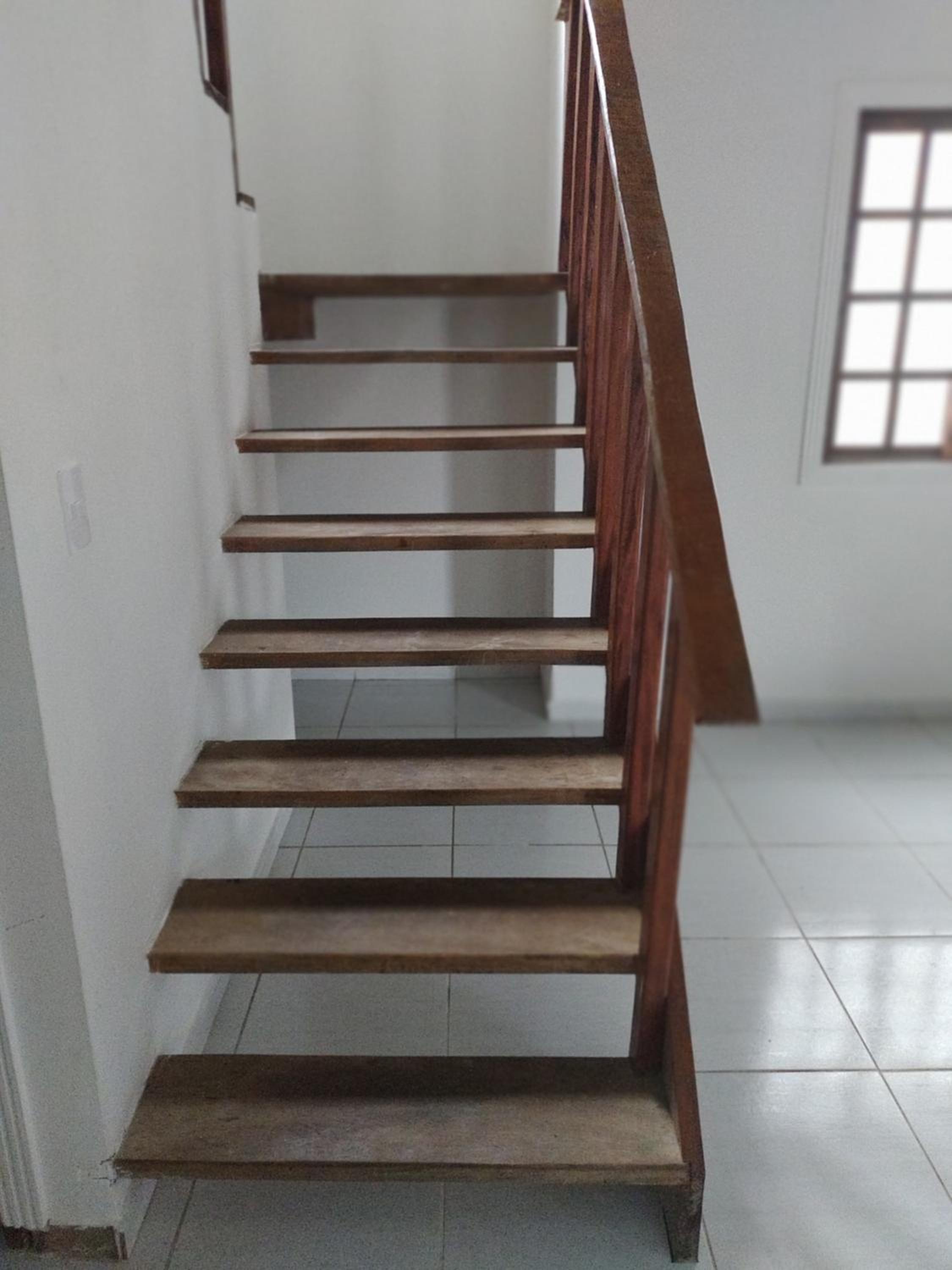 Linda Casa, 3 quartos, acomoda 10 pessoas, há 1,5 km da praia da Enseada