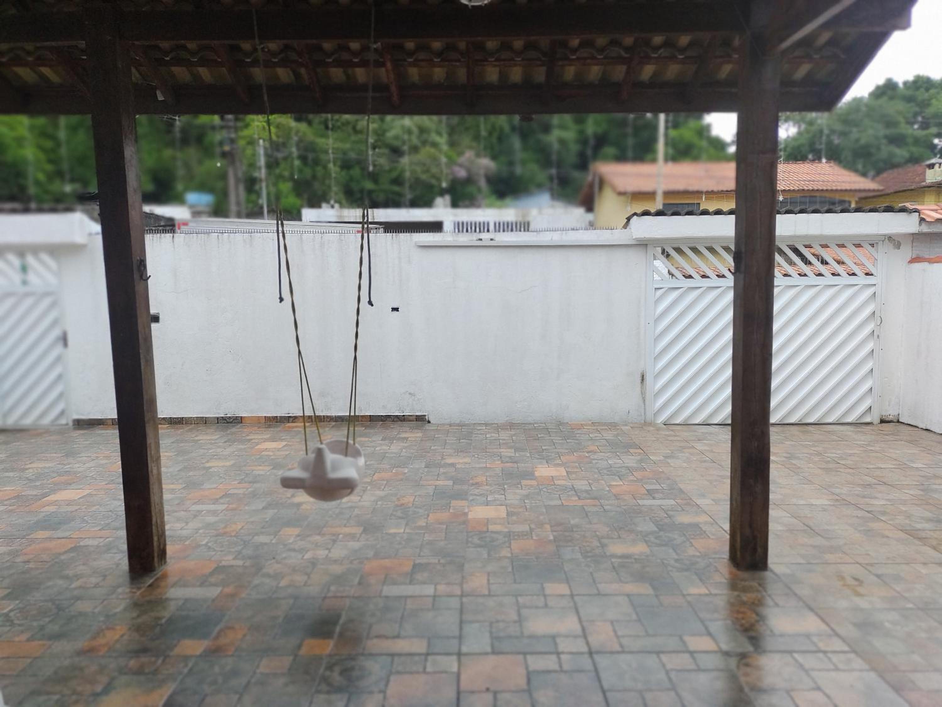 Linda Casa, 3 quartos, acomoda 10 pessoas, há 1,5 km da praia da Enseada