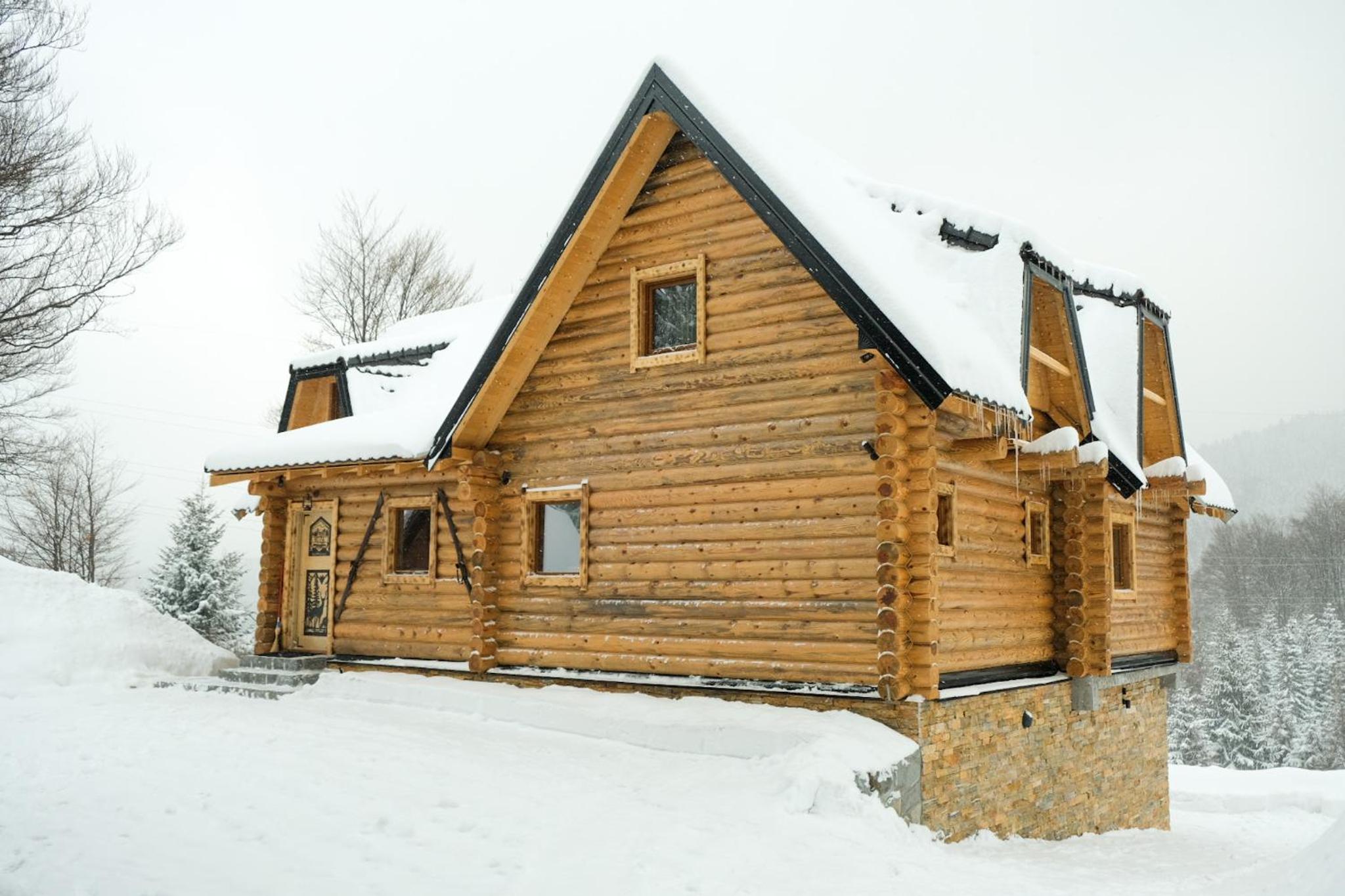 Drvena Kuca RUŽA view 2