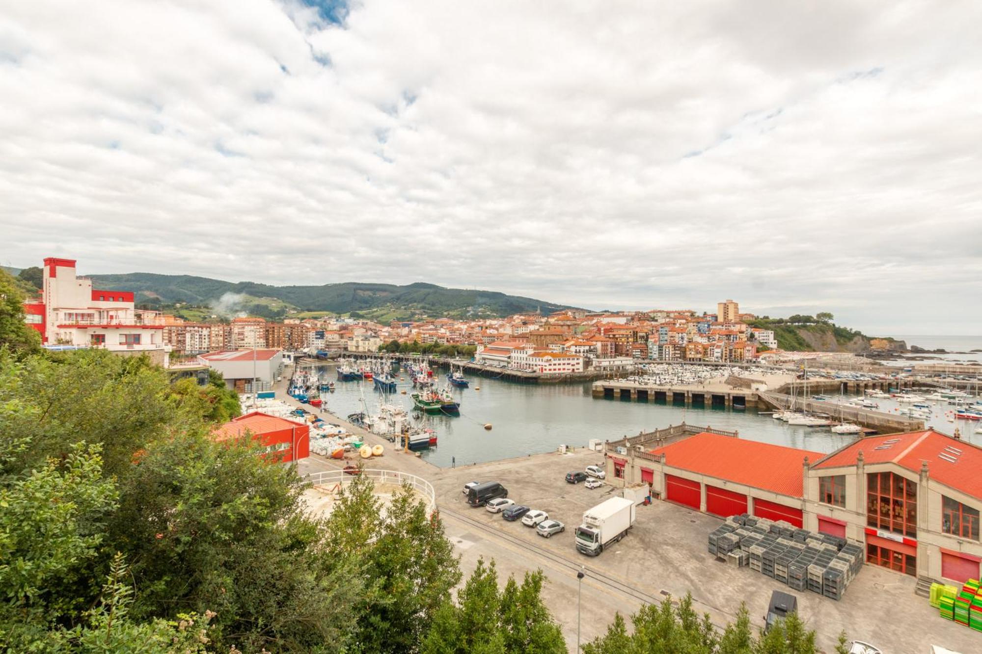 Bermeo Portu Gane