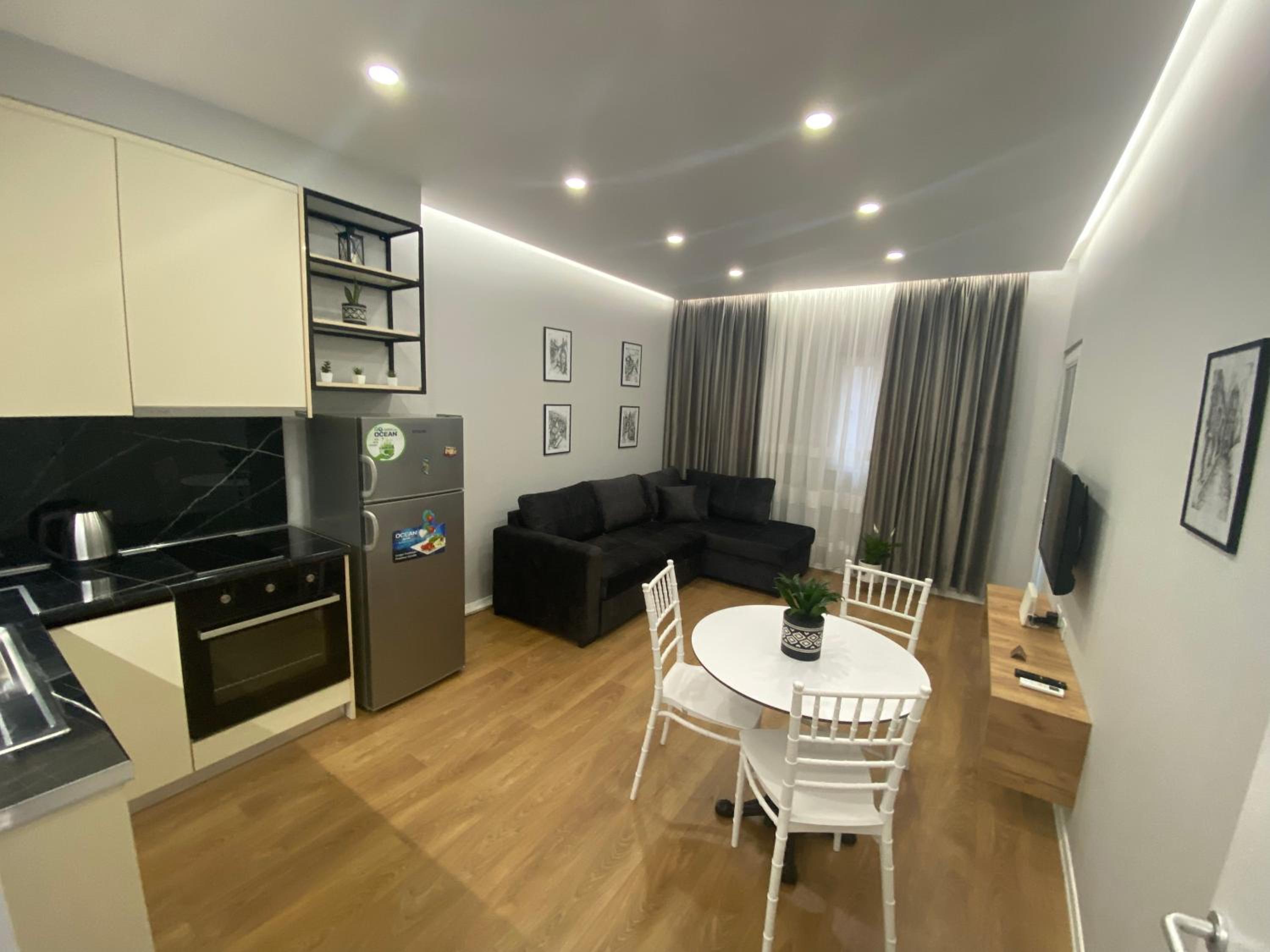 Franci's Apartment No2