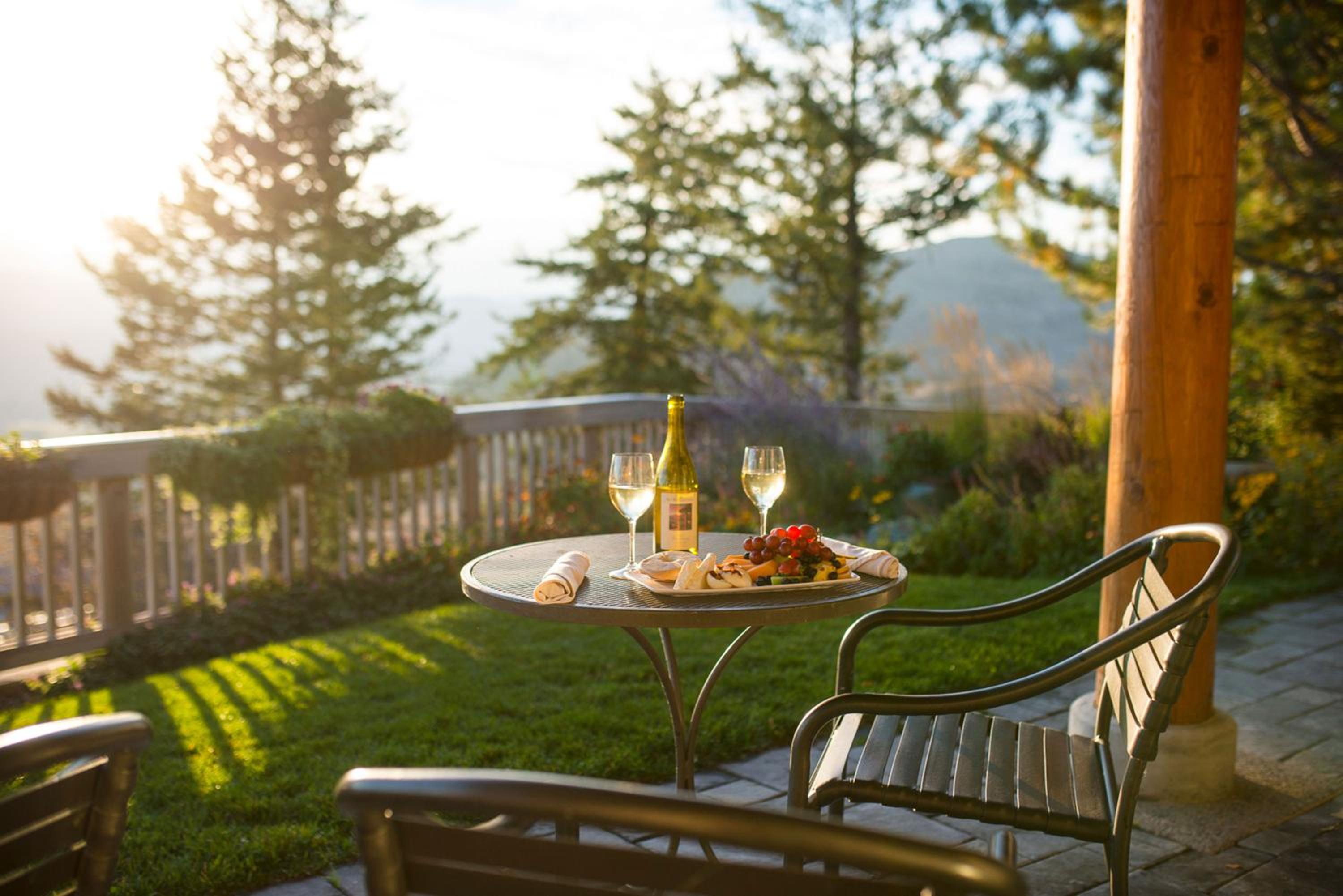 Sun Mountain Lodge