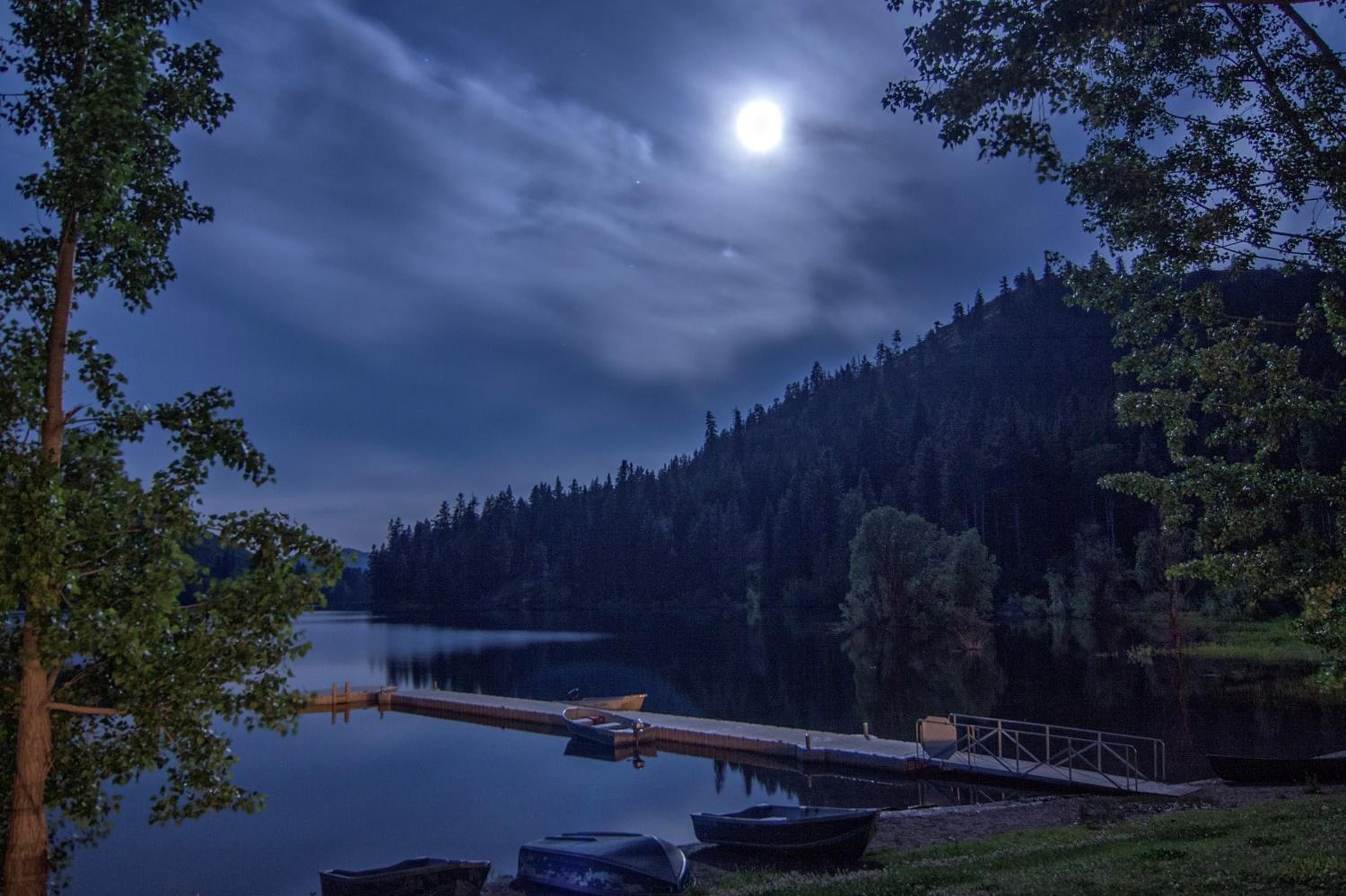 Sun Mountain Lodge