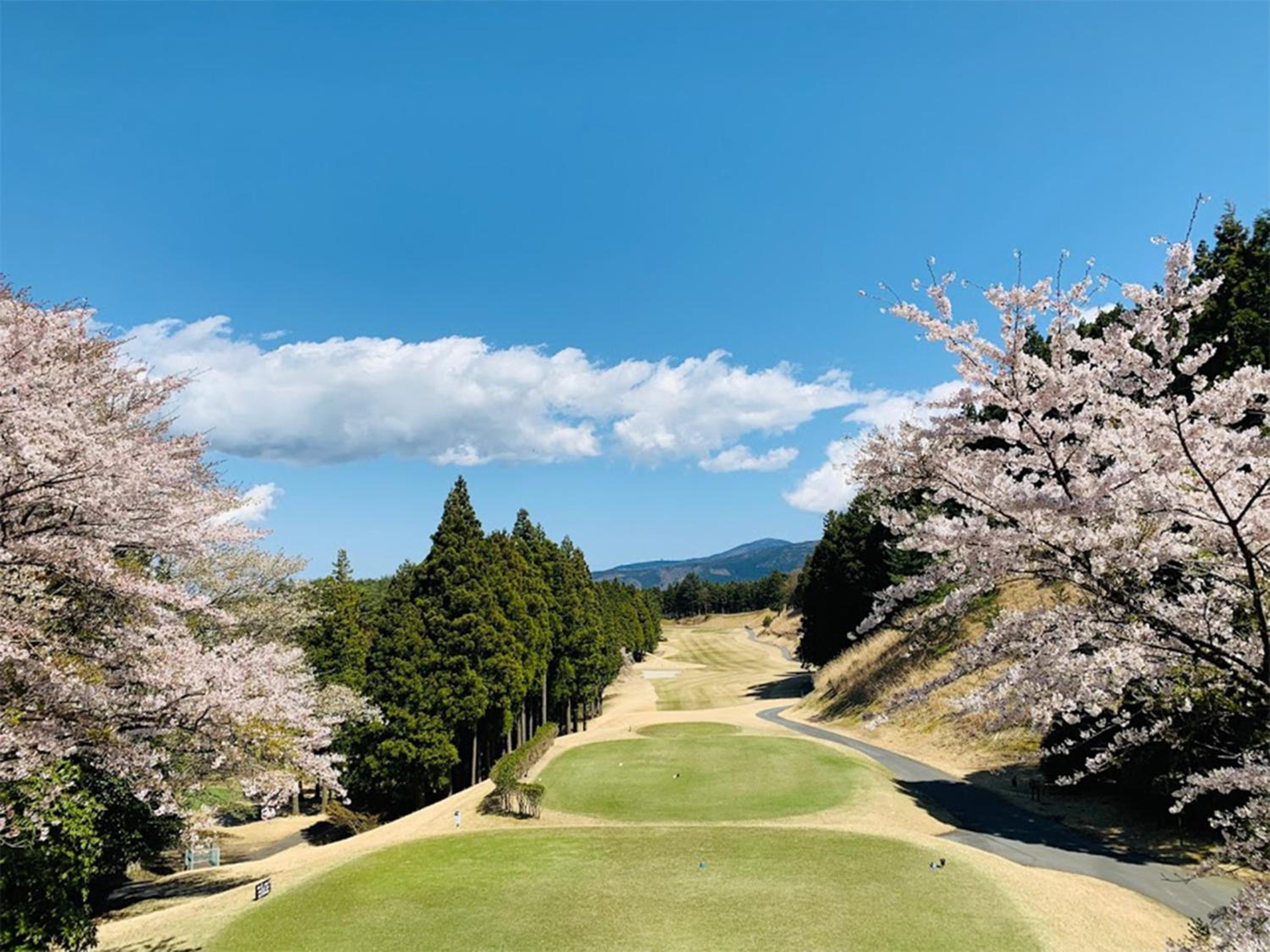 Yugashima Golf Club & Hotel Resort
