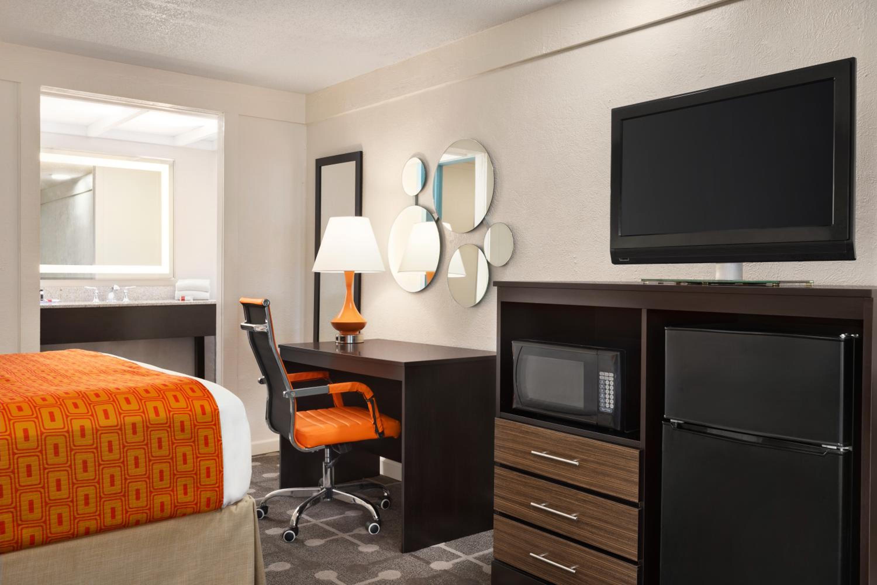 Dover Inn and Suites, Photo 39