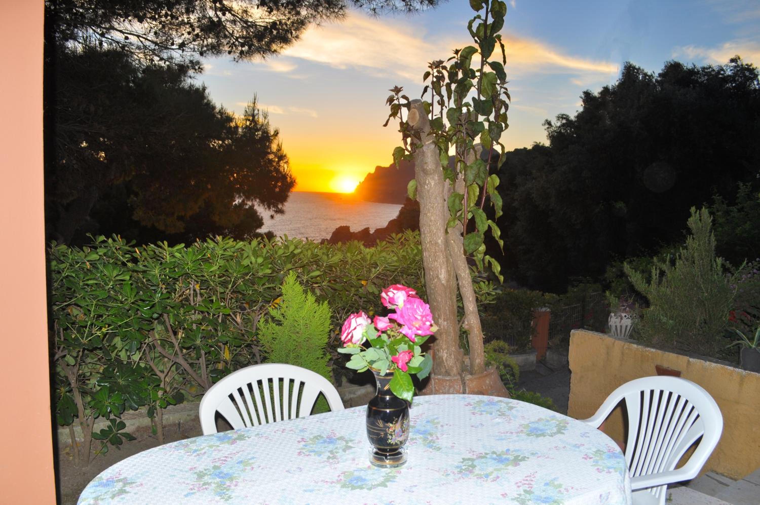 Villa Takis on Pelekas beach, Apartment B with sea view photo 2