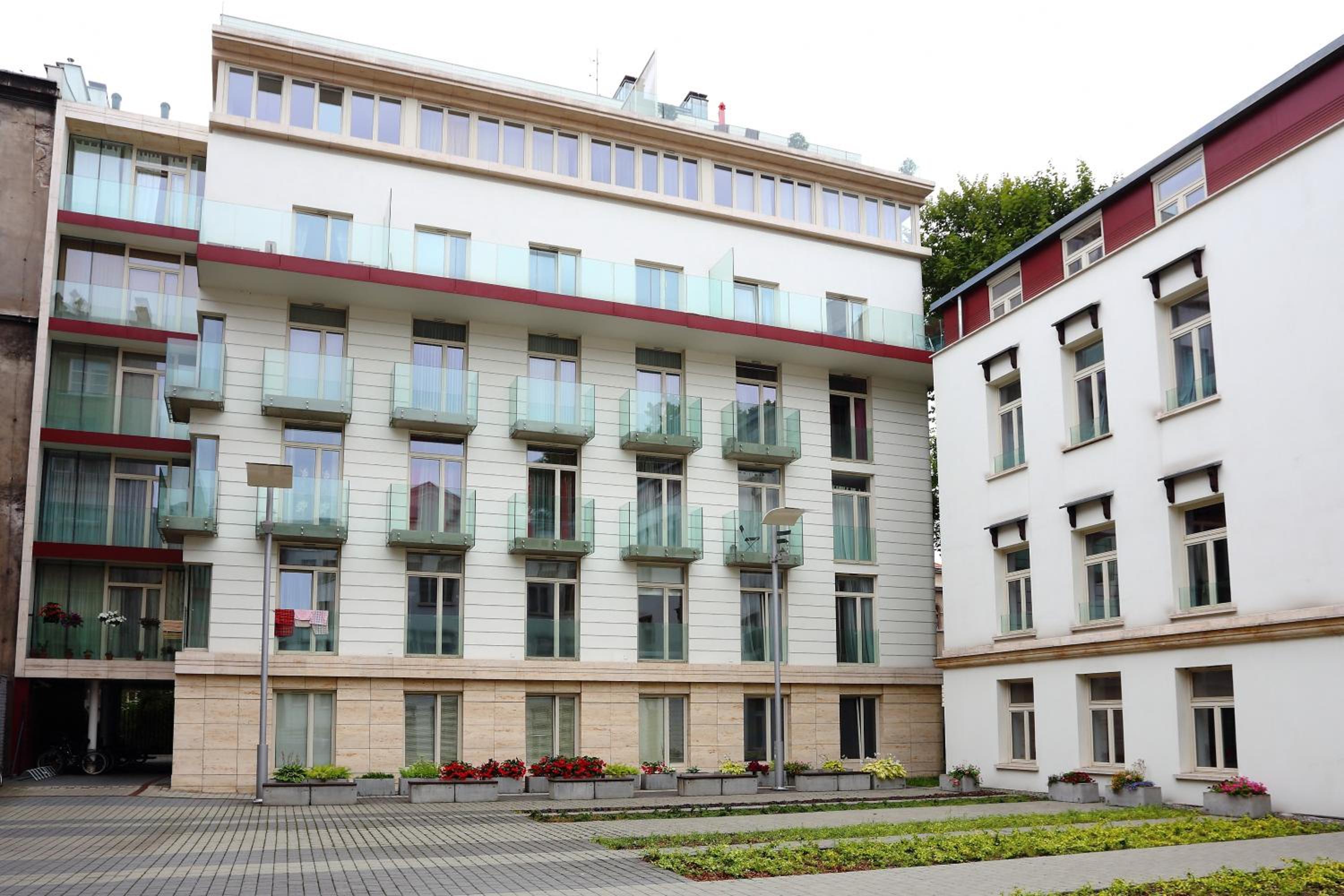 Wonderful Apartments in the Center of Krakow view 2