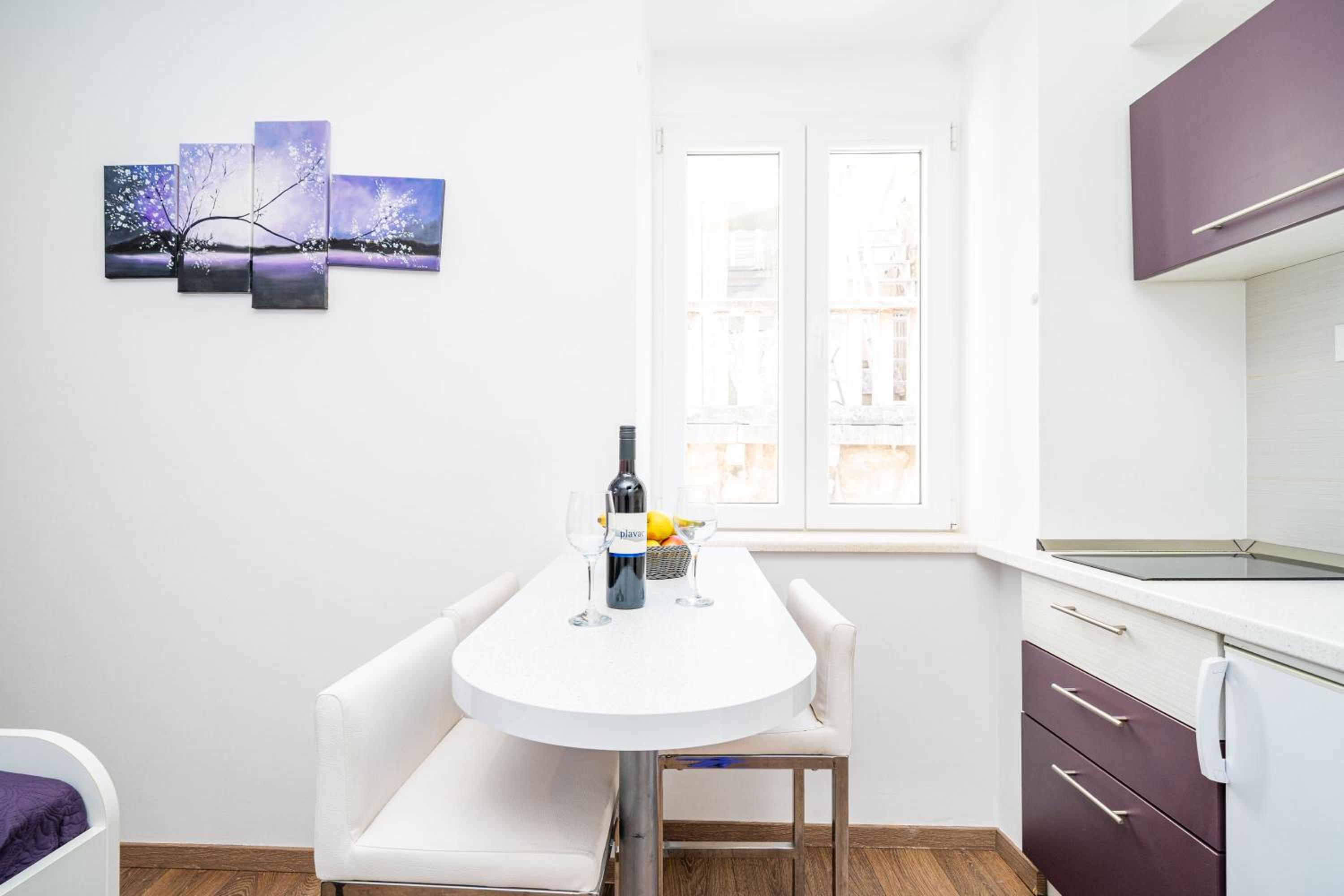 Apartment Maro