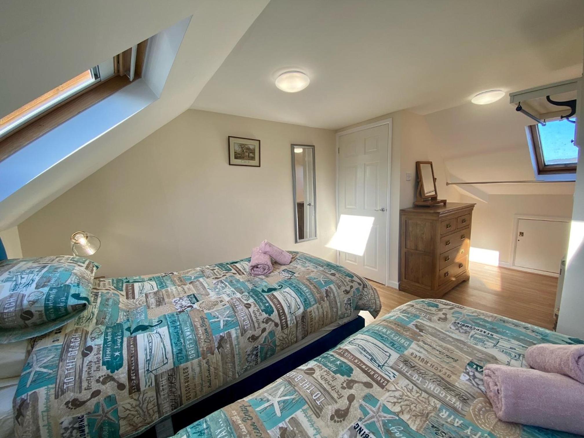 Buttercup Cottage view 3