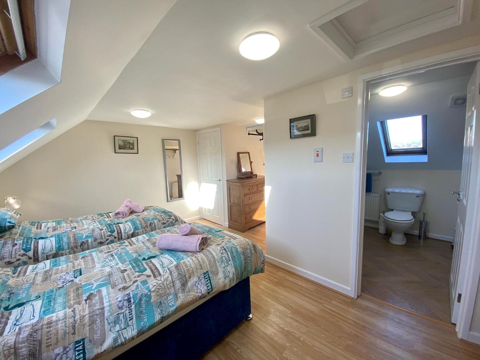 Buttercup Cottage view 5