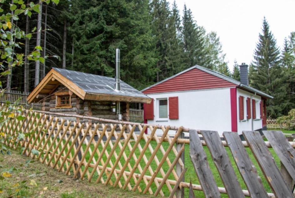 Erzgebirgsidyll Breitenbrunn - Waldhaus