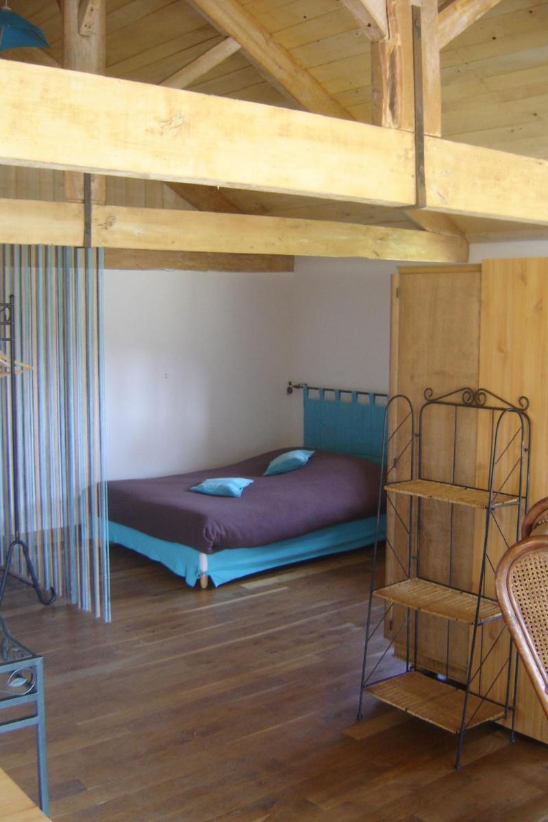 Paysannerie des Versanes - Chambres et gîte view 5