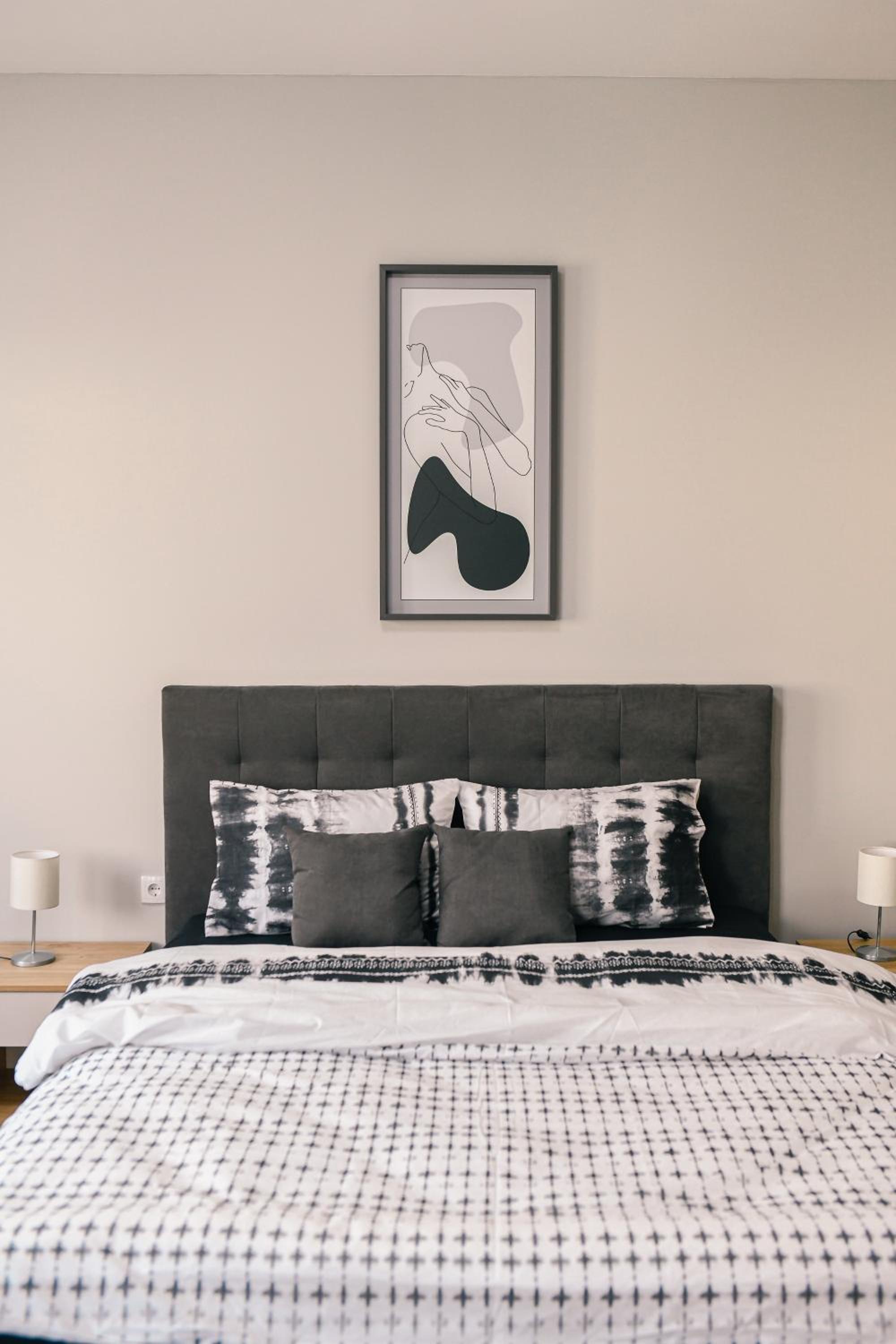 Manoir Apartments City Center