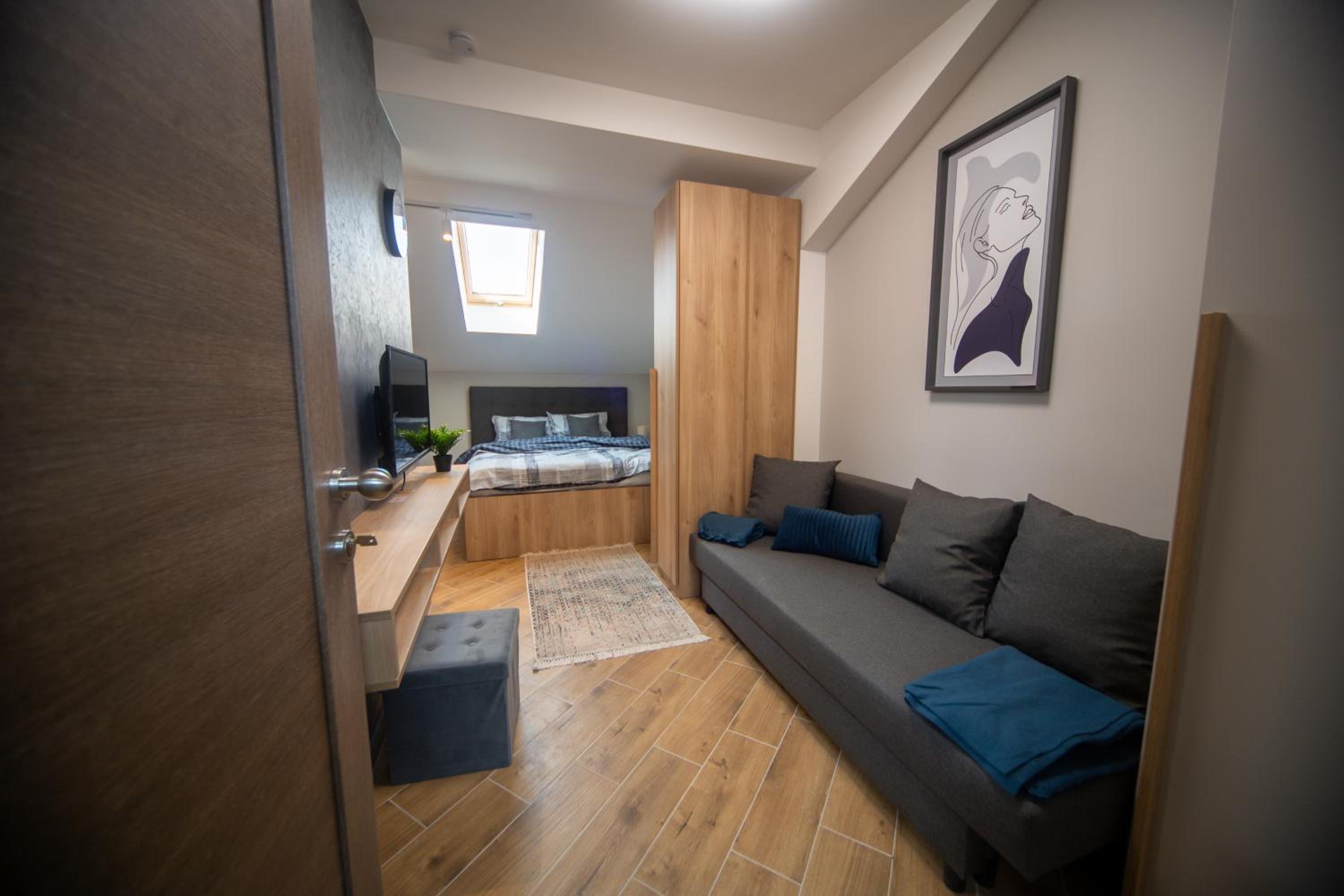 Manoir Apartments City Center