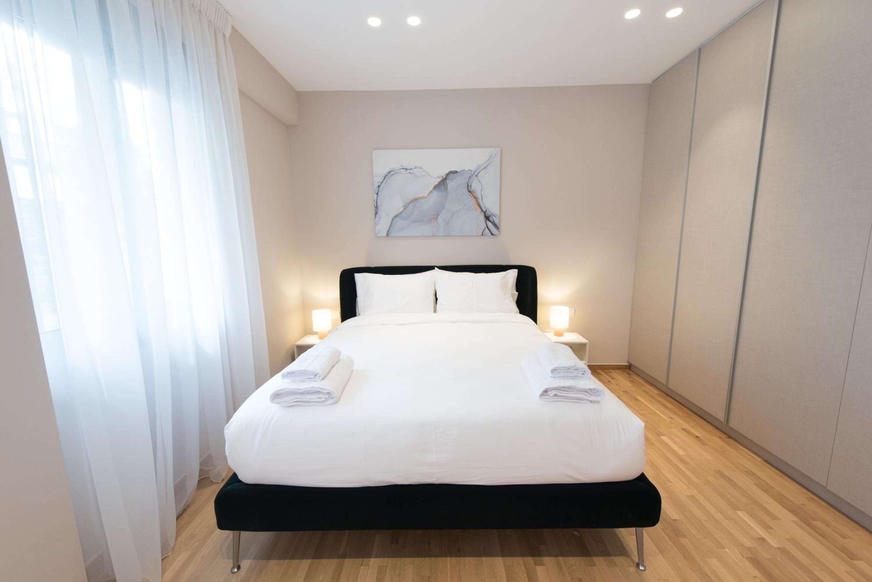 Athenais Luxury Apartment
