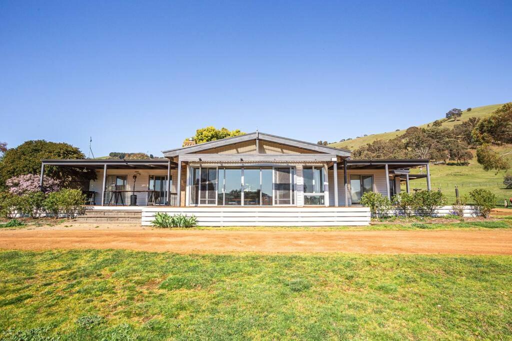 Headley Homestead - The Village Green