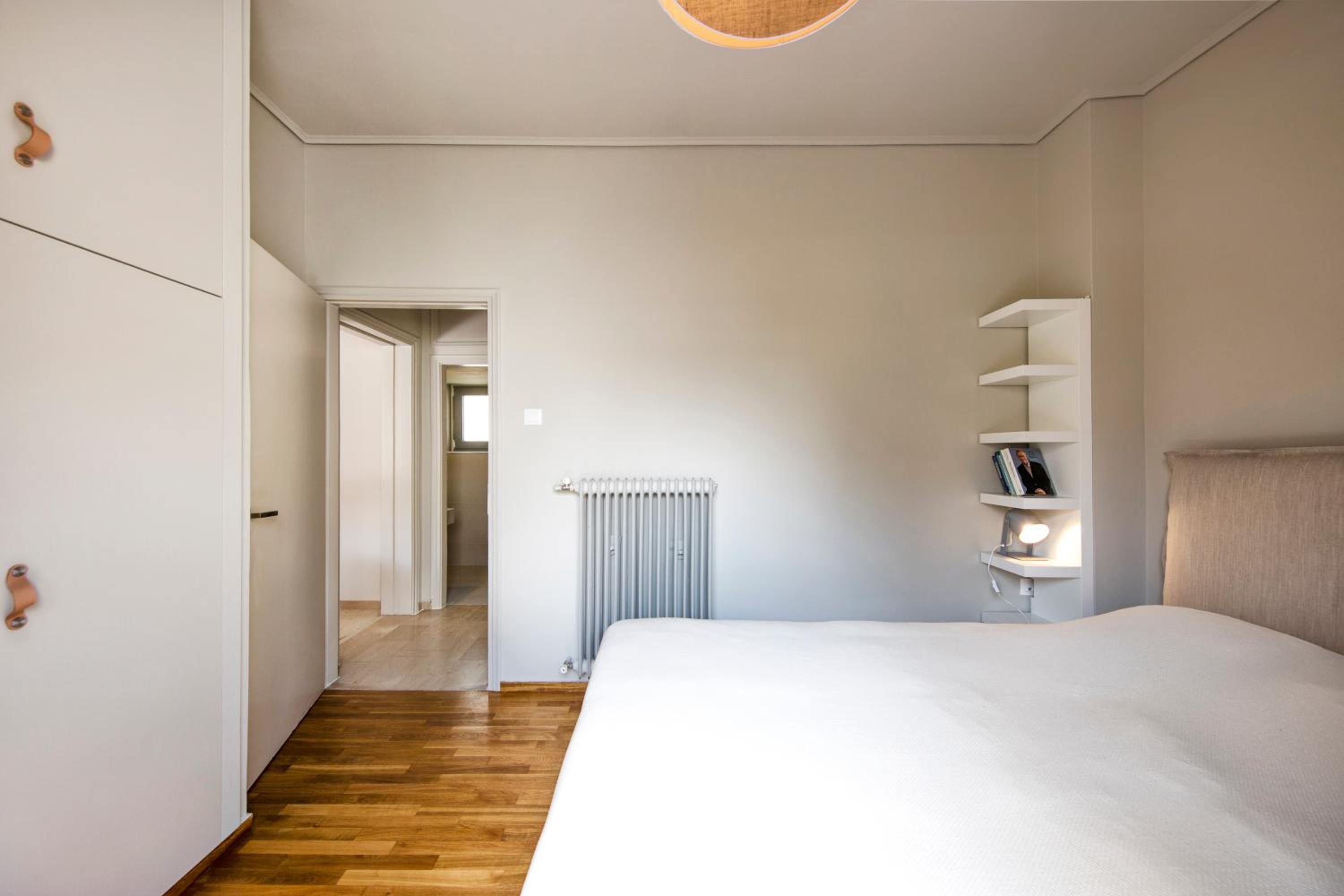 Brand New Loft walking distance to Acropolis