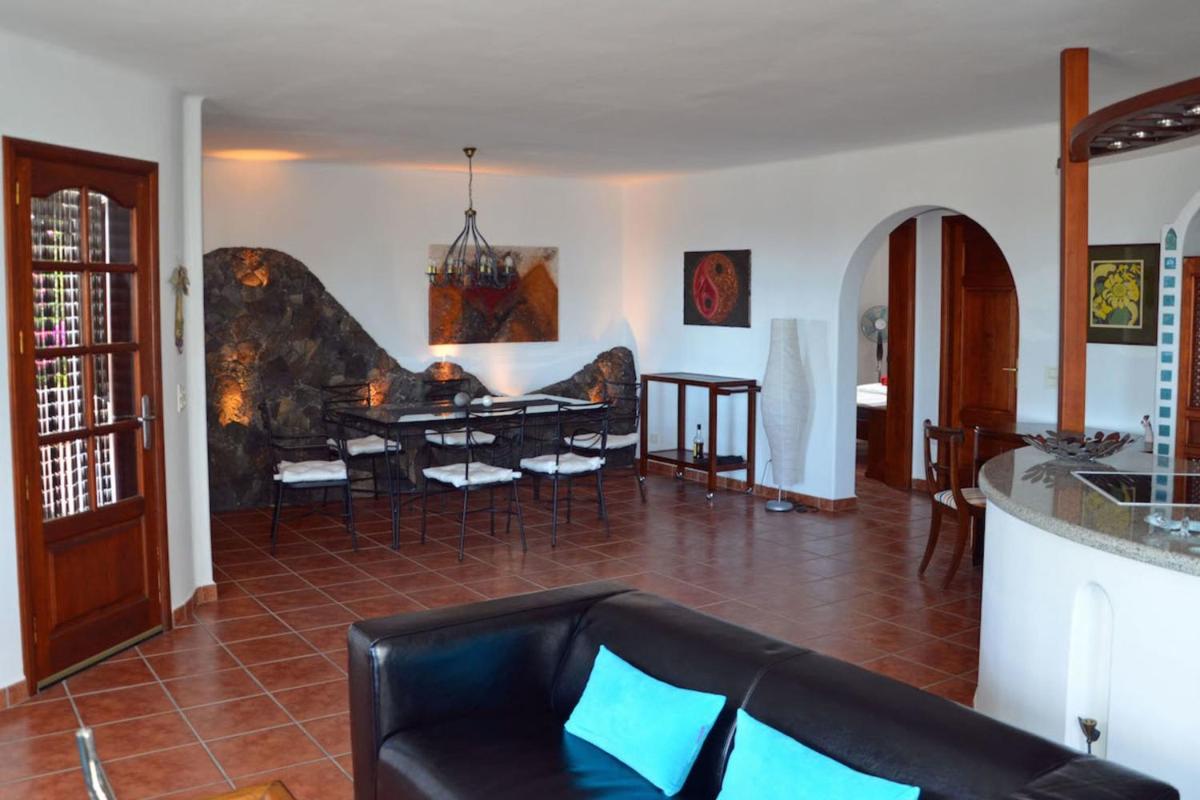 Home Casa Sueño in the Village of Mala view 4