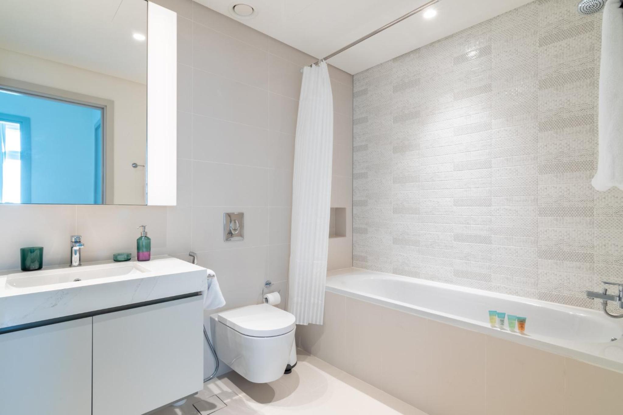 The Smart Concierge - Sunrise Bay beachfront